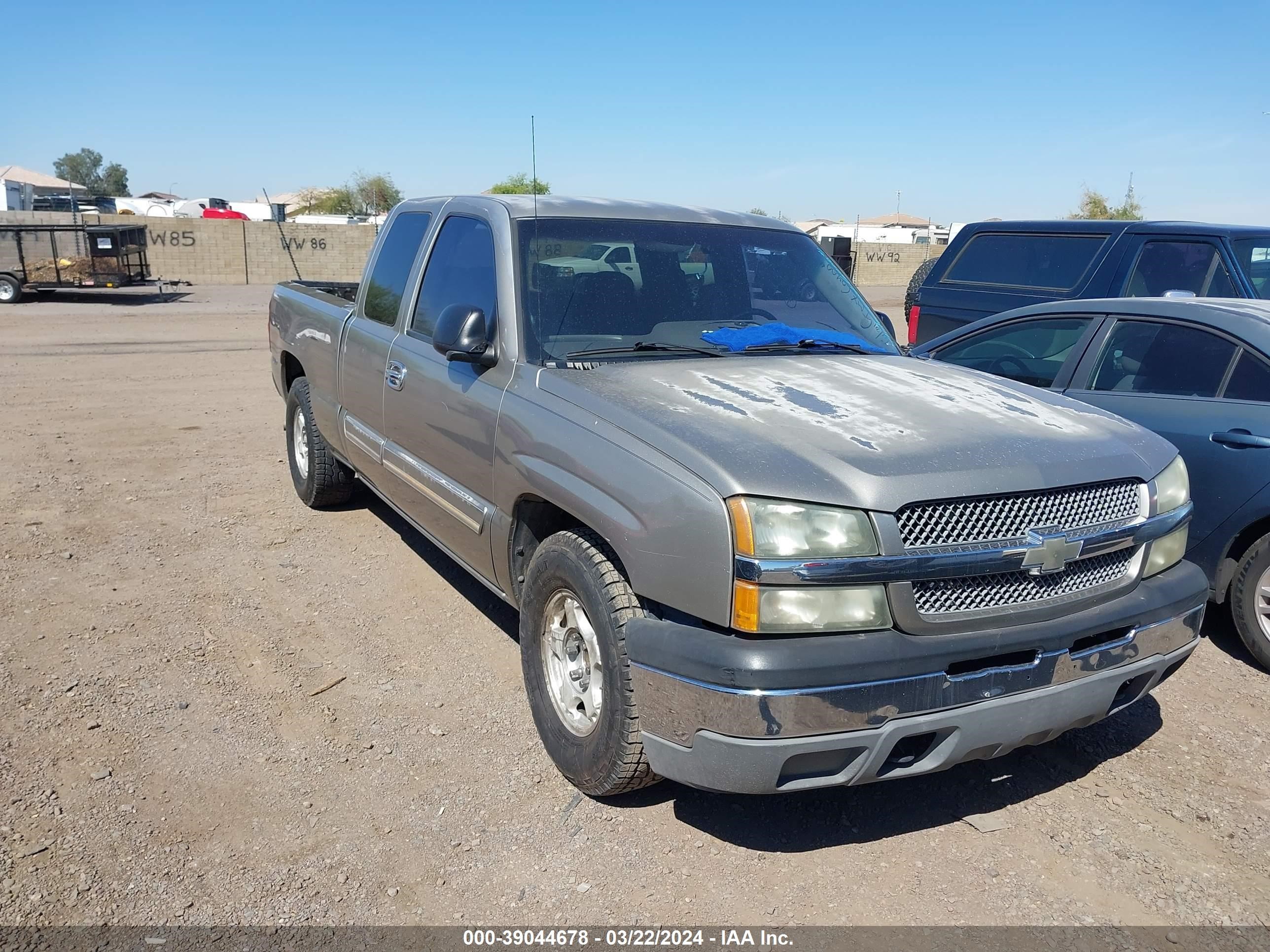 CHEVROLET SILVERADO 2003 2gcec19vx31346969