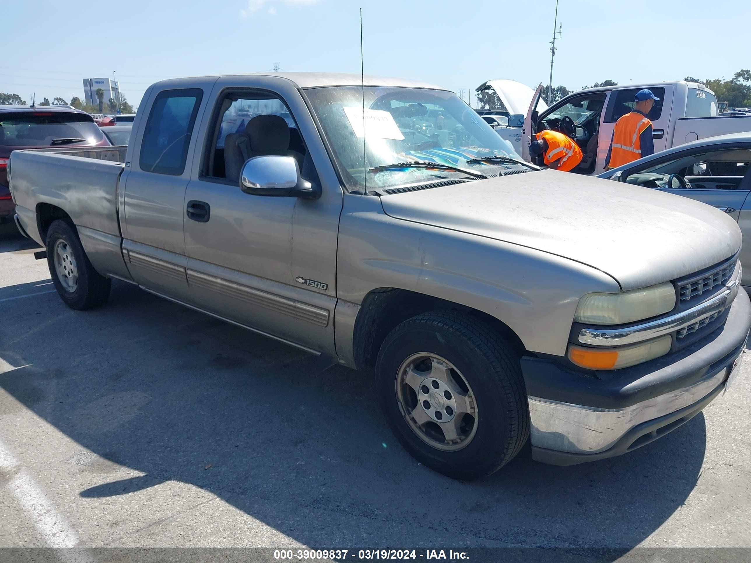 CHEVROLET SILVERADO 1999 2gcec19vxx1258834