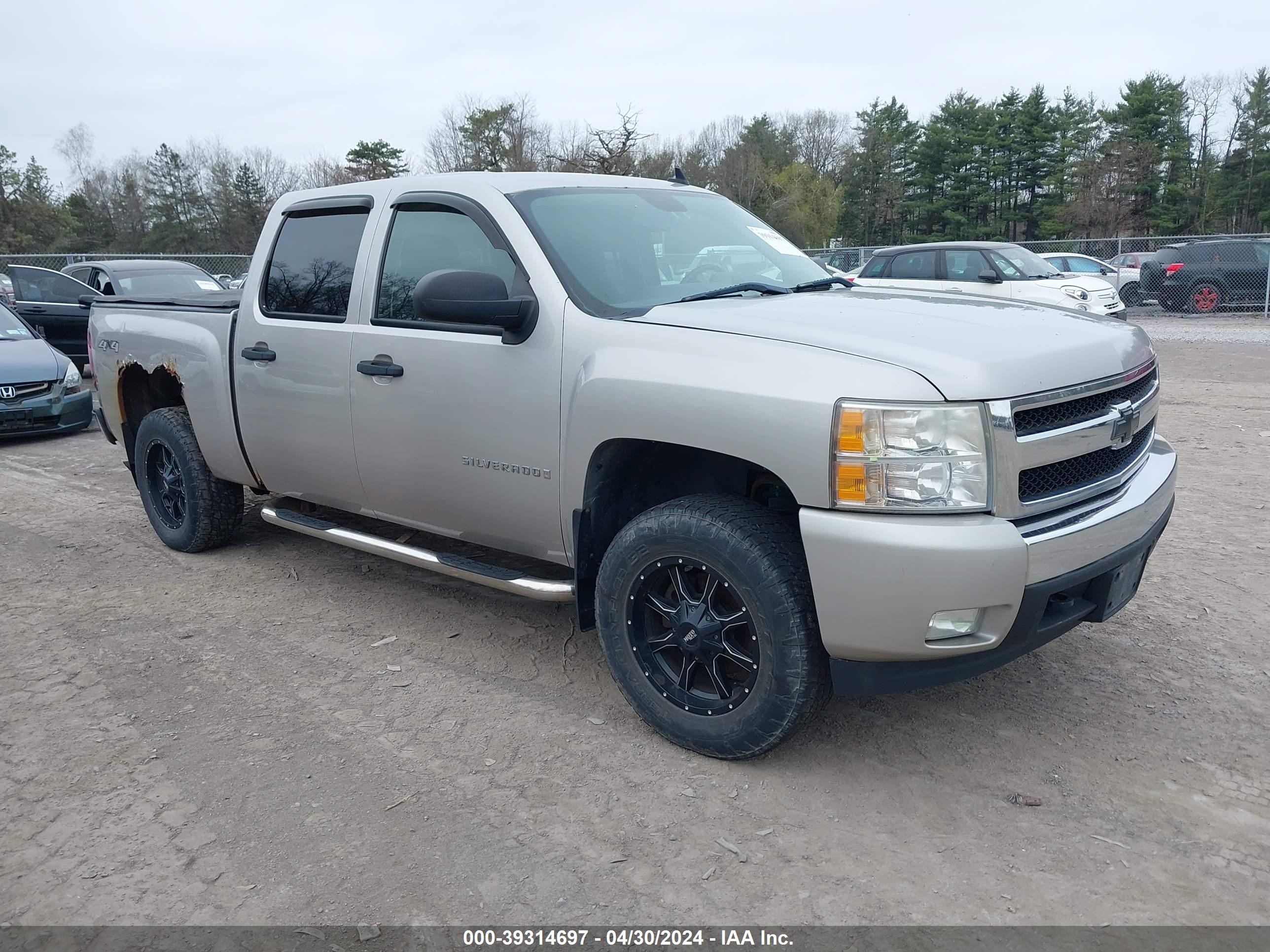 CHEVROLET SILVERADO 2007 2gcek13m171510456