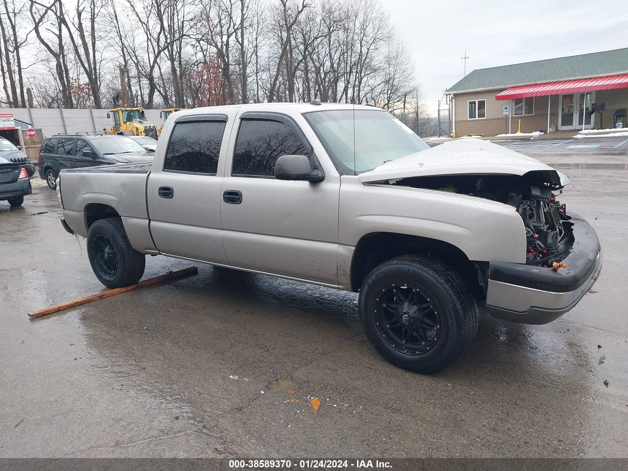 CHEVROLET SILVERADO 2004 2gcek13t741333379