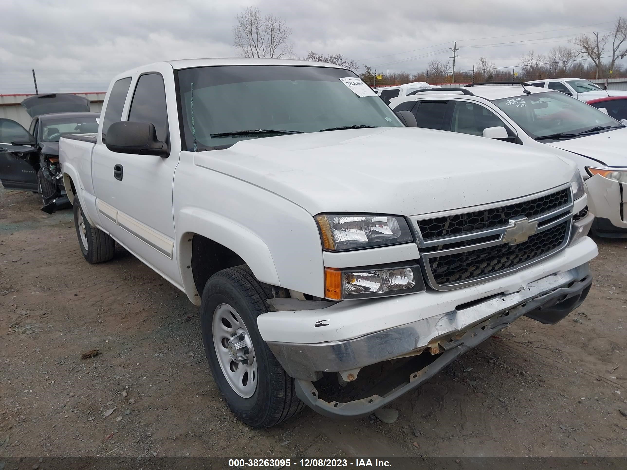 CHEVROLET SILVERADO 2006 2gcek19b561301855