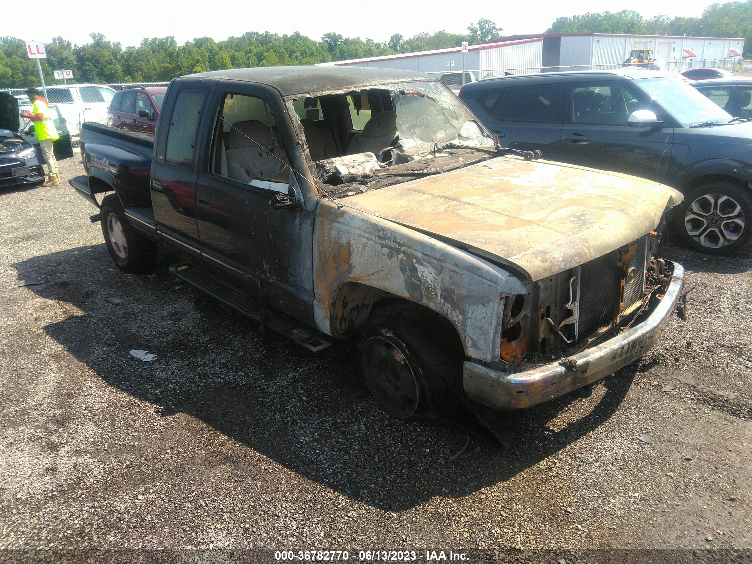 CHEVROLET S-10 PICKUP 1998 2gcek19m6w1210949