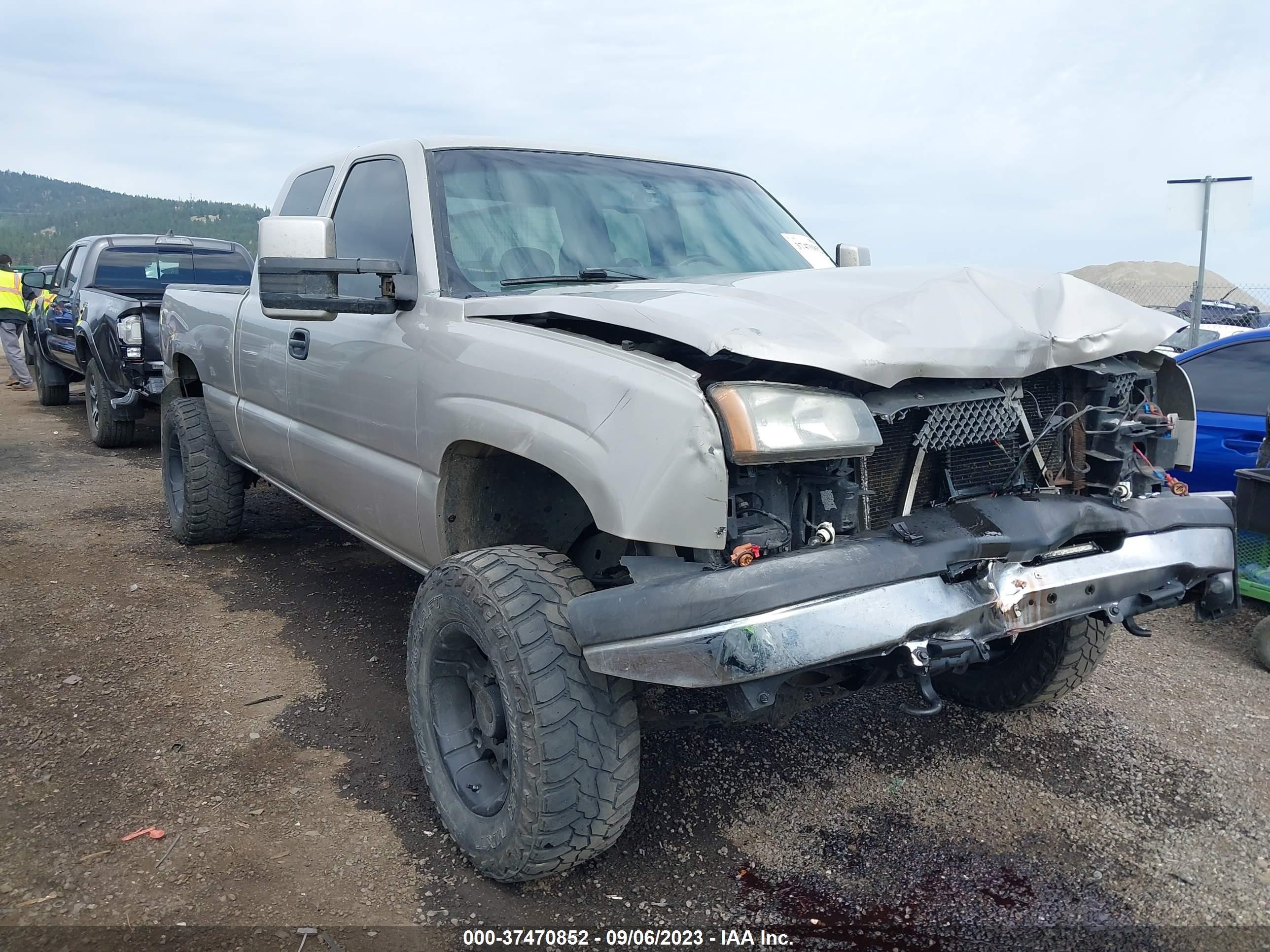 CHEVROLET SILVERADO 2004 2gcek19t541110684