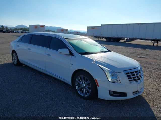 CADILLAC STRETCH LIMOUSINE 2015 2gexg6u3xf9550460