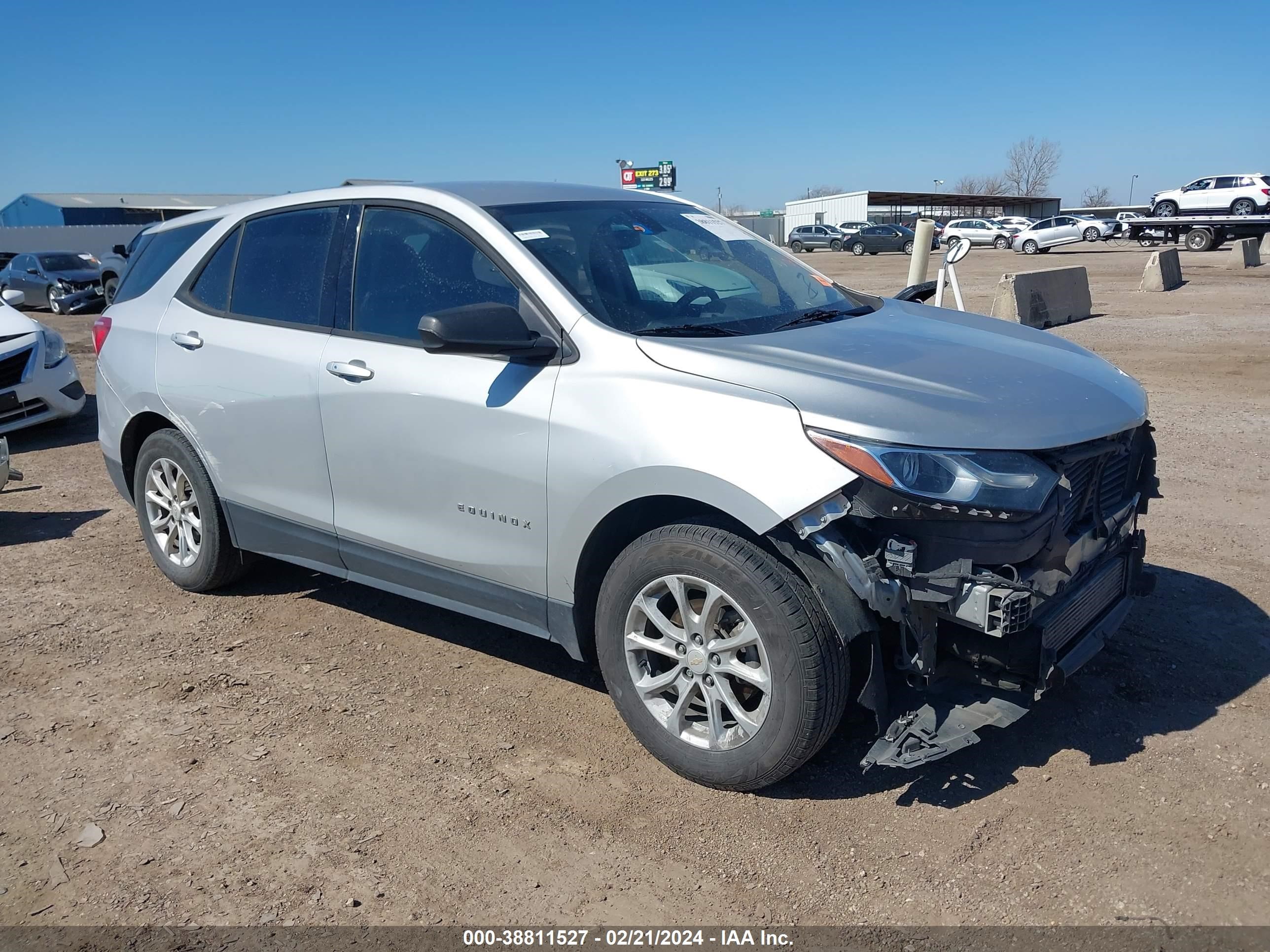 CHEVROLET EQUINOX 2018 2gnaxhev1j6133787