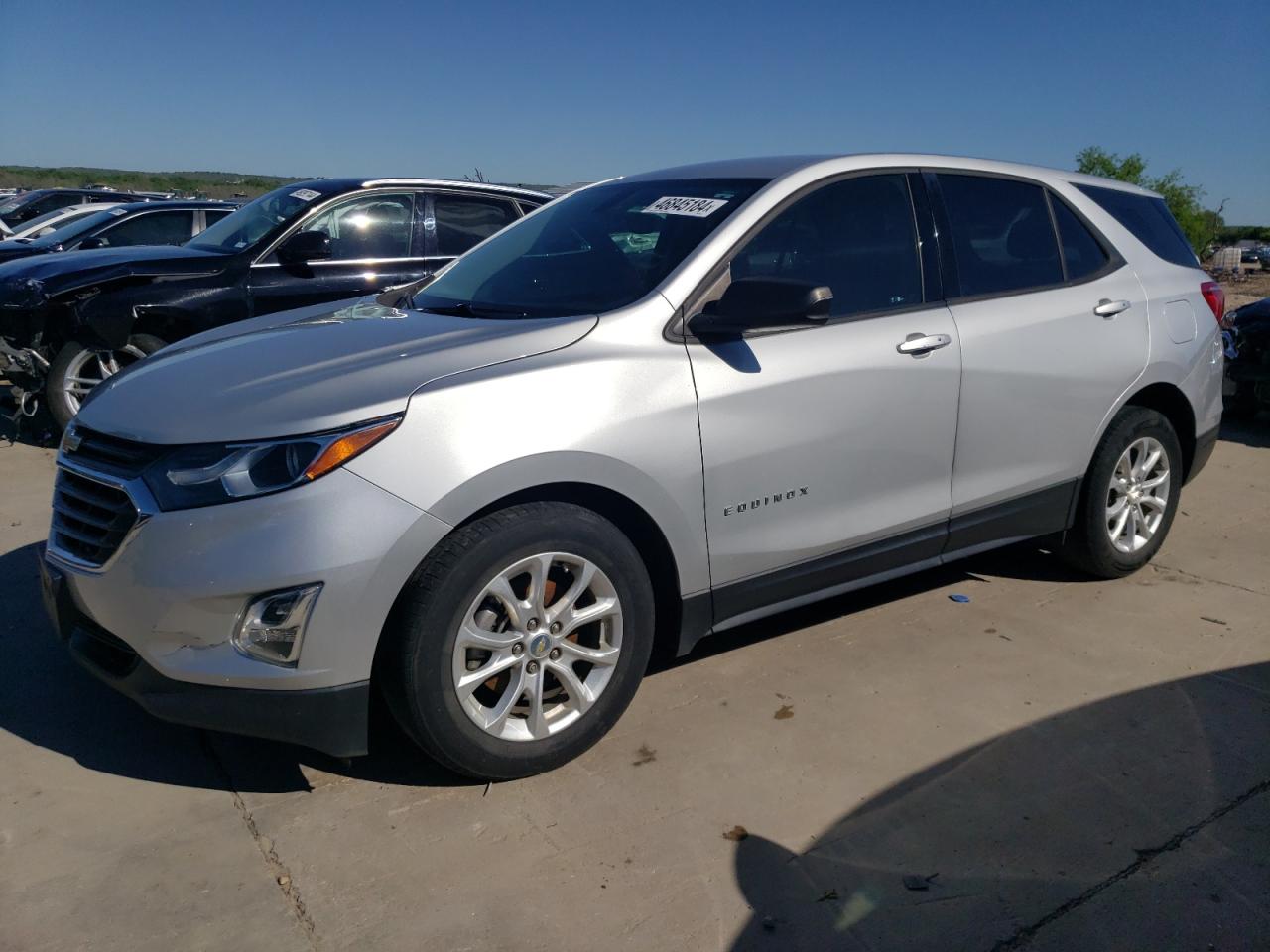 CHEVROLET EQUINOX 2018 2gnaxhev1j6324254