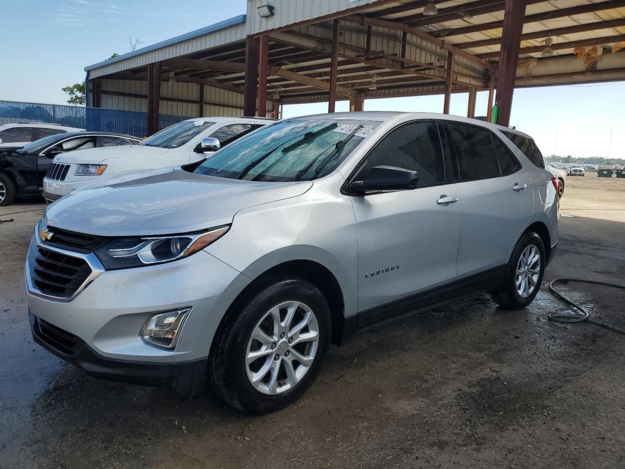 CHEVROLET EQUINOX 2018 2gnaxhev6j6320961