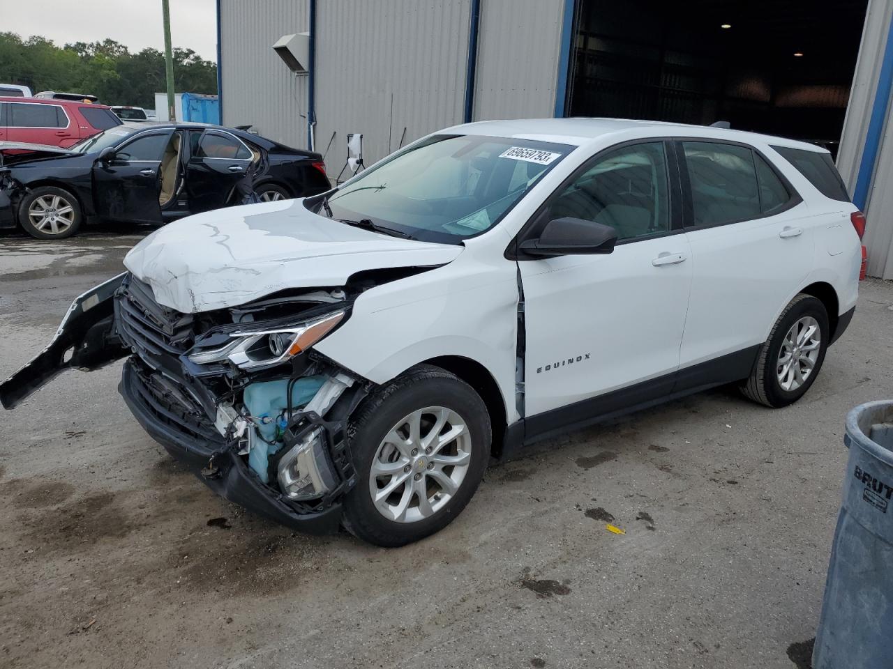 CHEVROLET EQUINOX 2018 2gnaxhev8j6267454