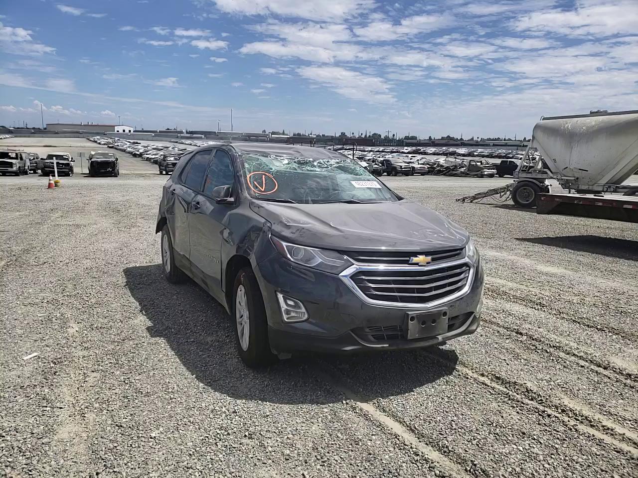 CHEVROLET EQUINOX LS 2018 2gnaxhevxj6141063