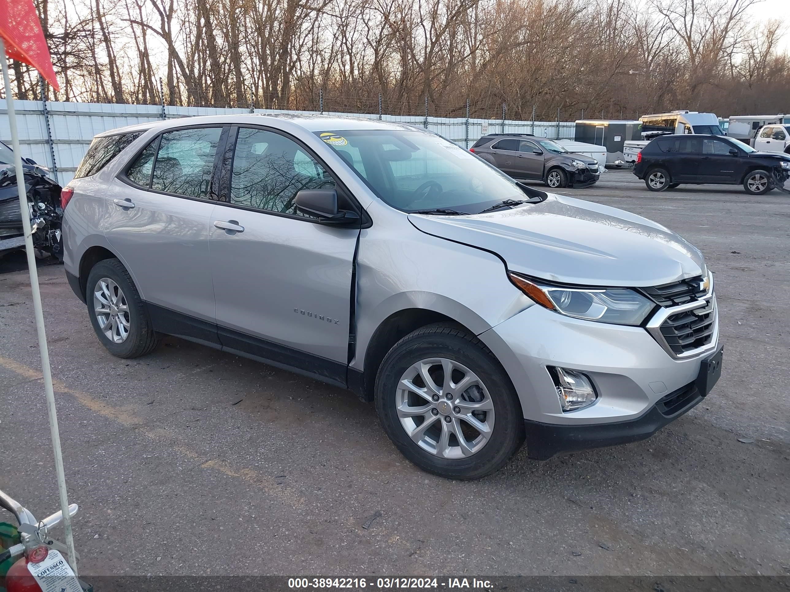 CHEVROLET EQUINOX 2018 2gnaxrev1j6312868