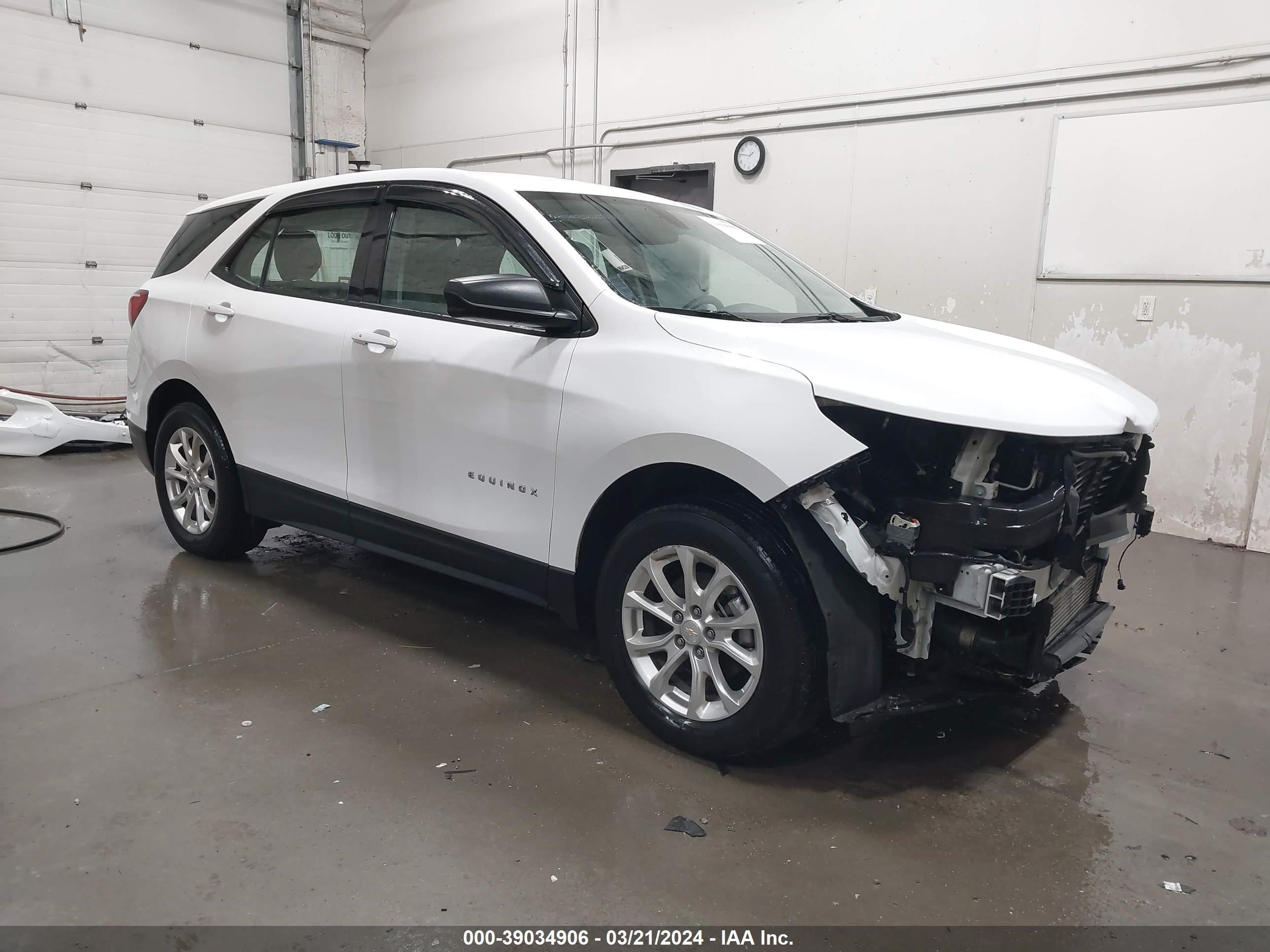 CHEVROLET EQUINOX 2018 2gnaxrev3j6135868