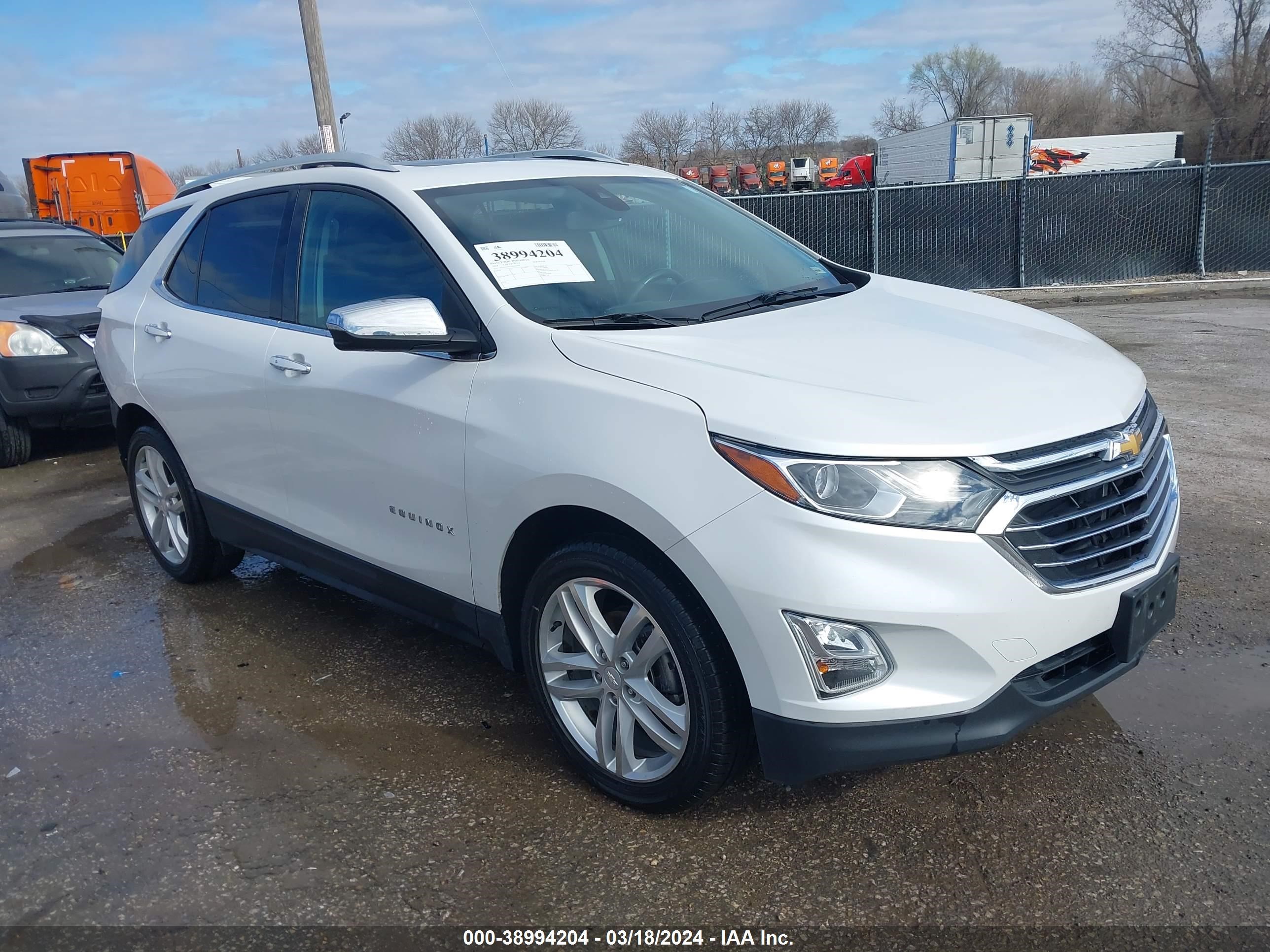 CHEVROLET EQUINOX 2018 2gnaxvev5j6121950