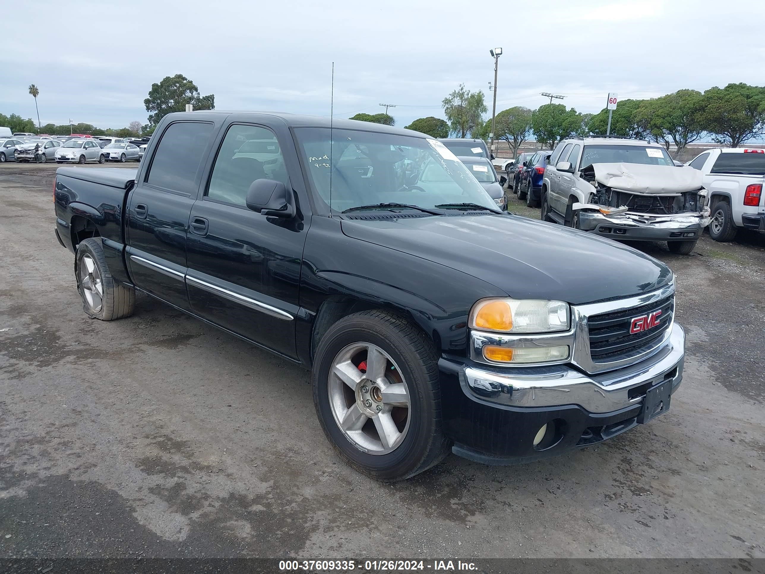 GMC SIERRA 2005 2gtec13t251215061