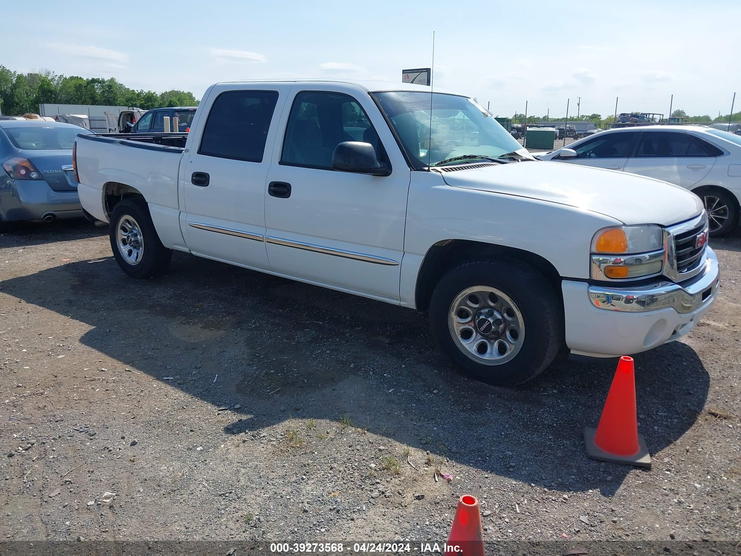 GMC SIERRA 2005 2gtec13t451391934