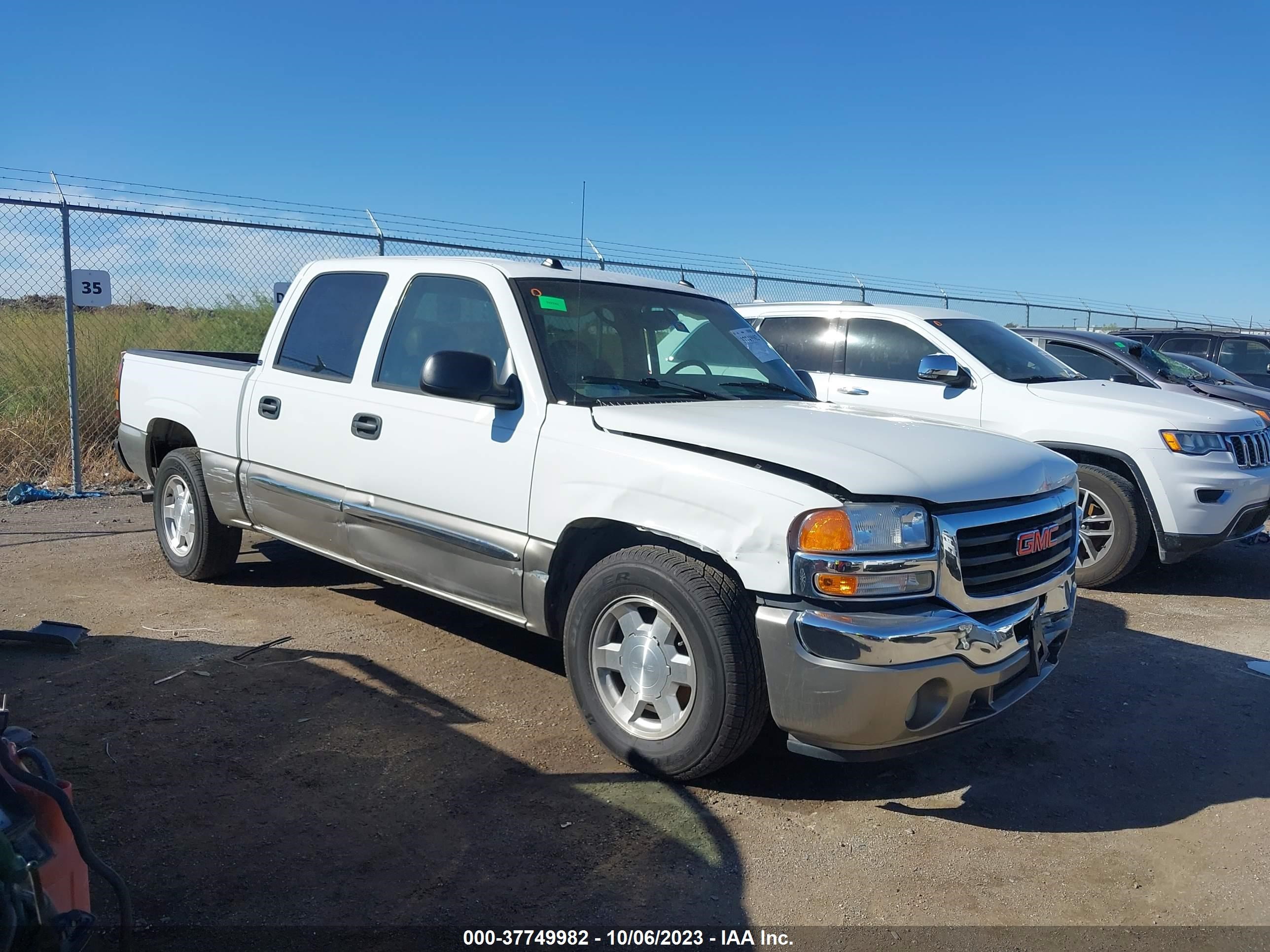 GMC SIERRA 2005 2gtec13t451394753