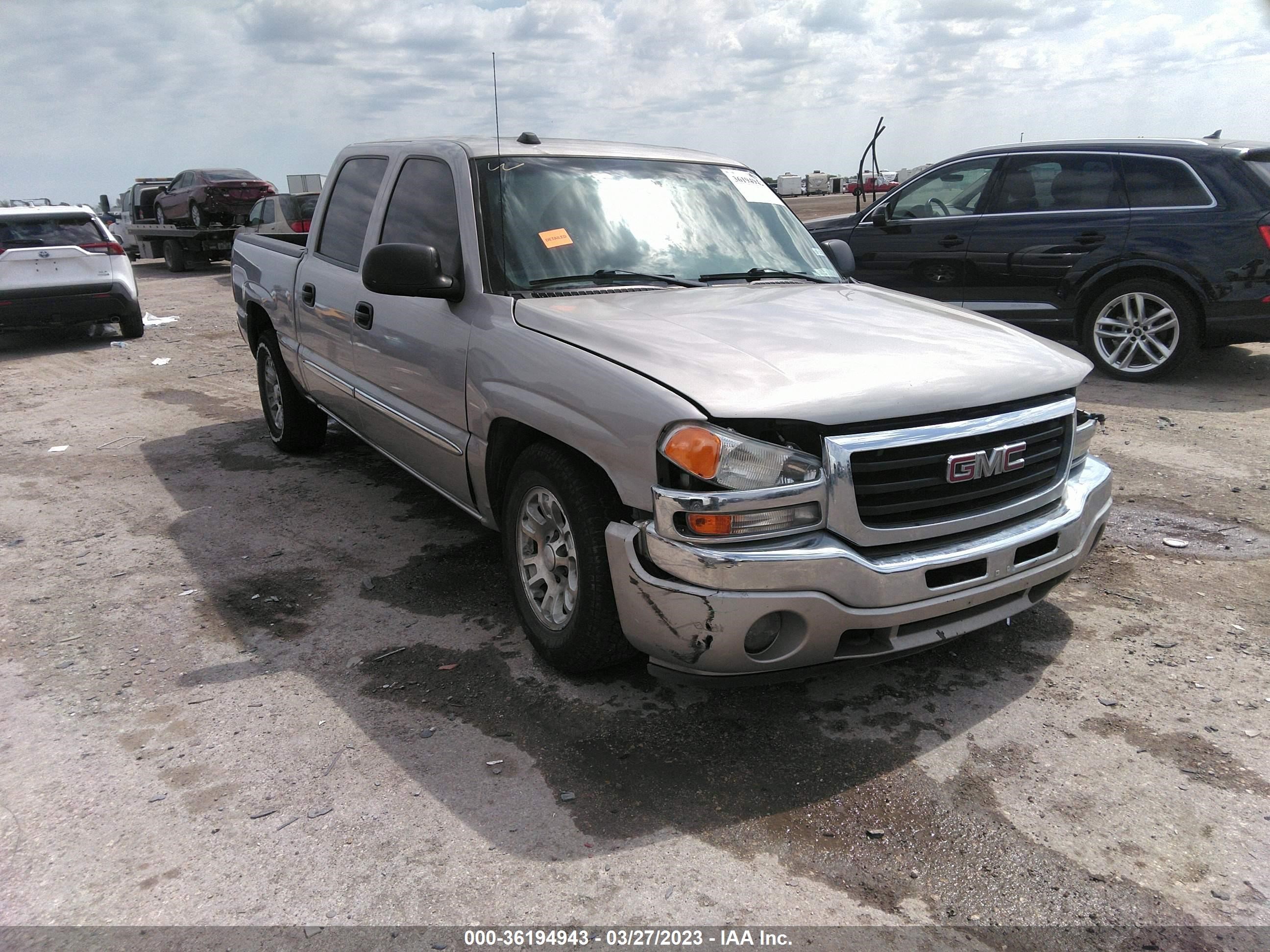 GMC SIERRA 2005 2gtec13t751208154