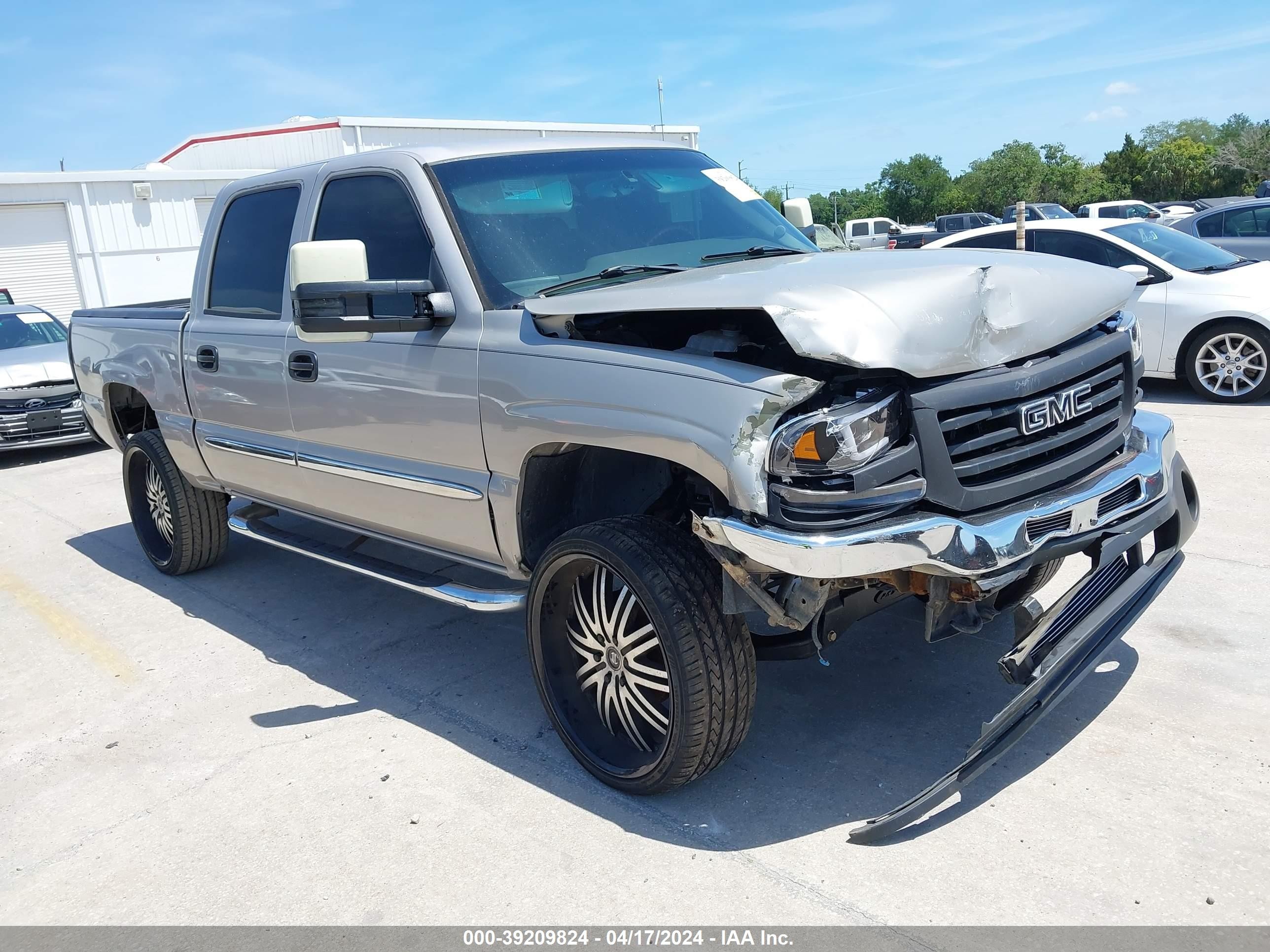 GMC SIERRA 2005 2gtec13t851169932