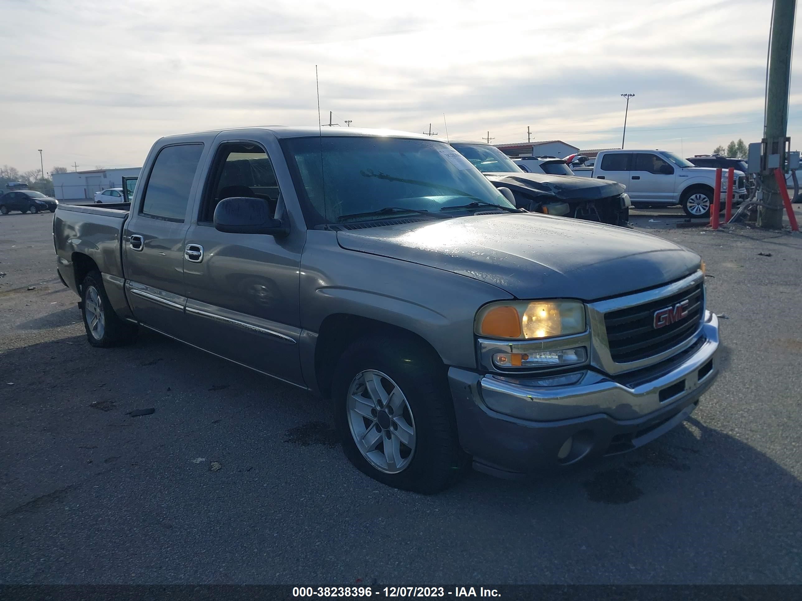 GMC SIERRA 2006 2gtec13t861154123