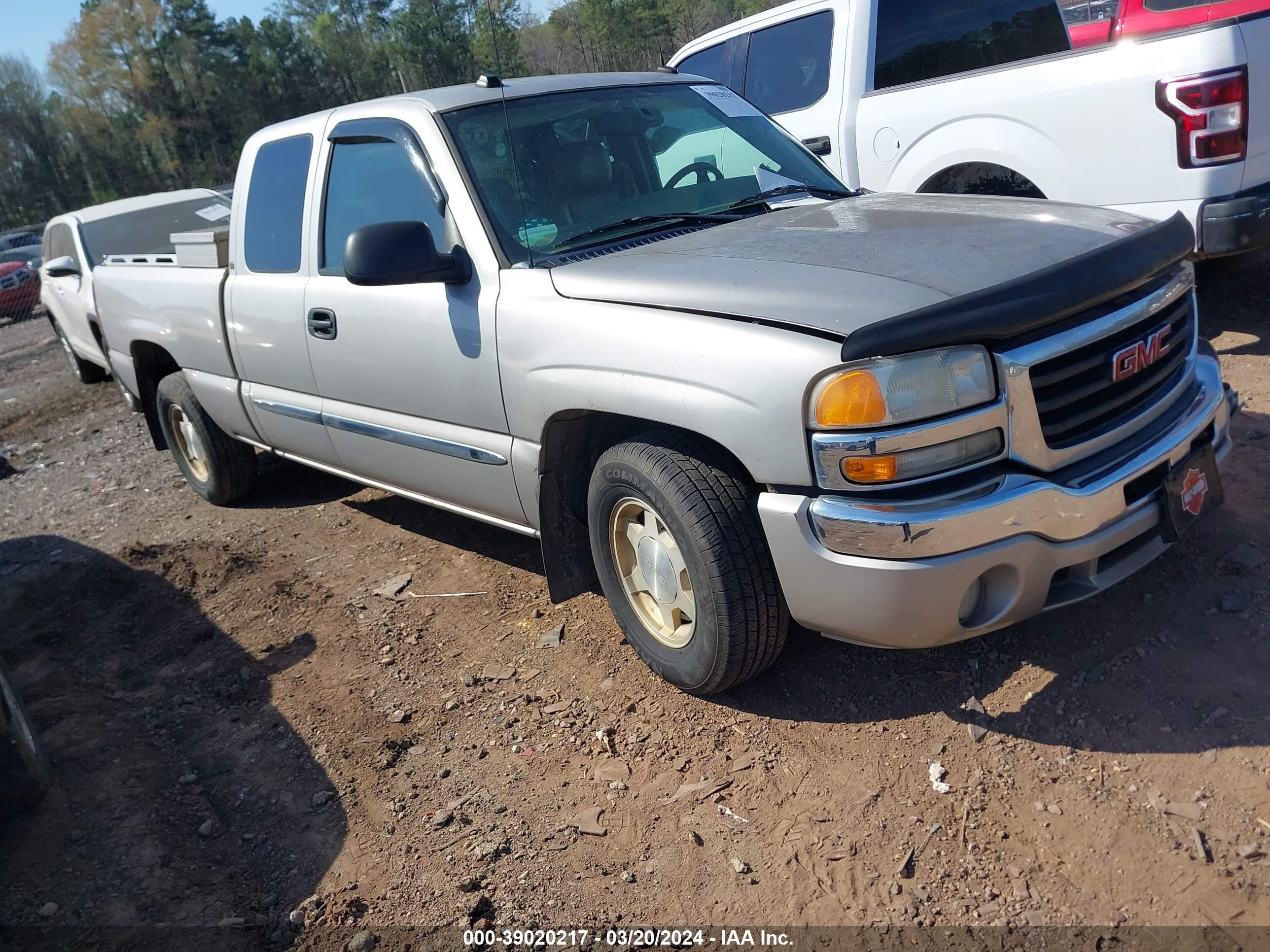 GMC SIERRA 2004 2gtec19t141136275