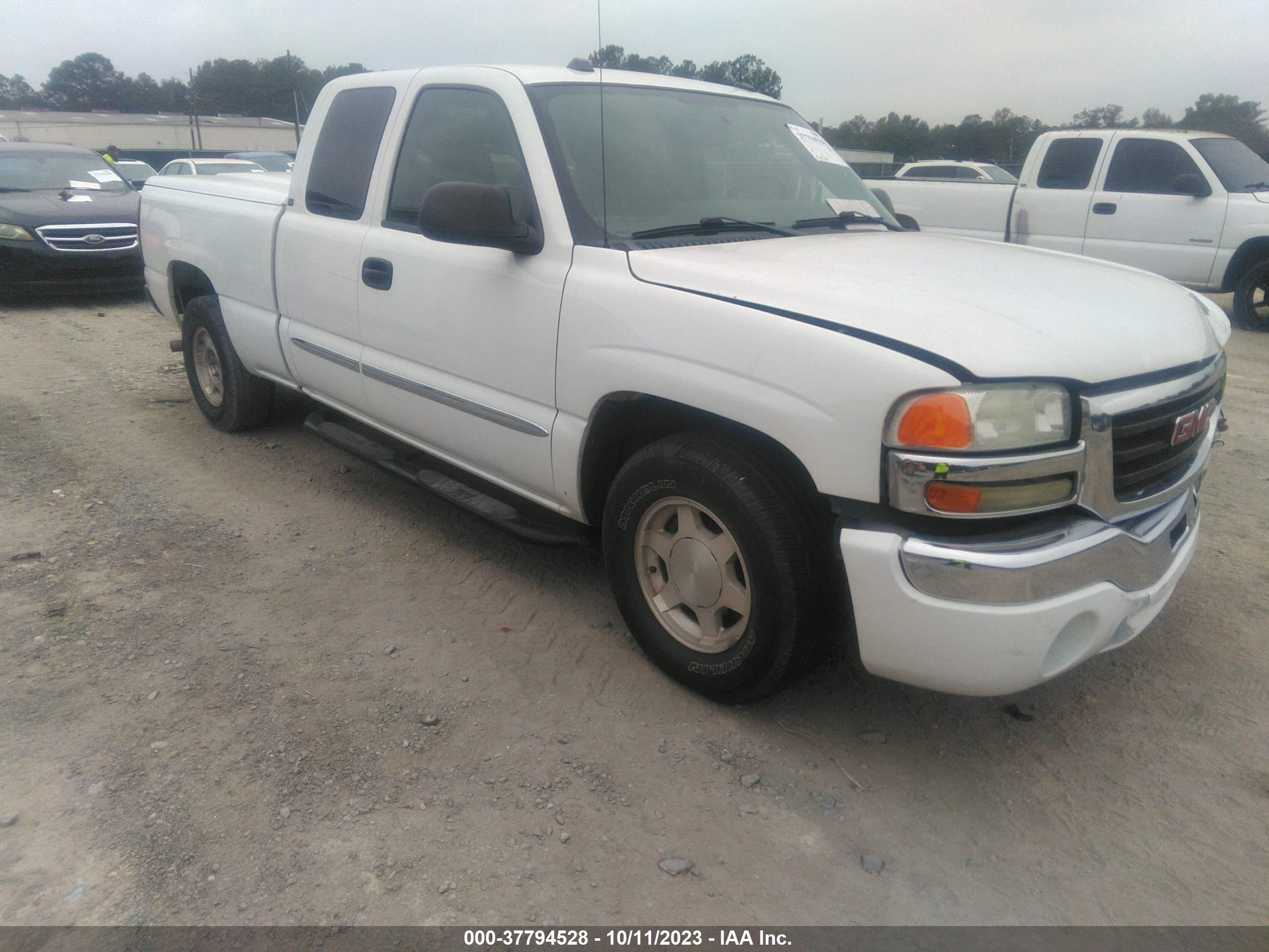 GMC SIERRA 2004 2gtec19t941140722