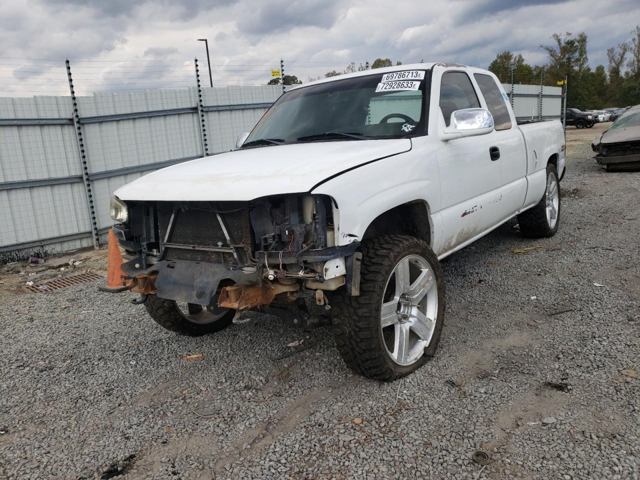 GMC SIERRA 2004 2gtec19v141303056