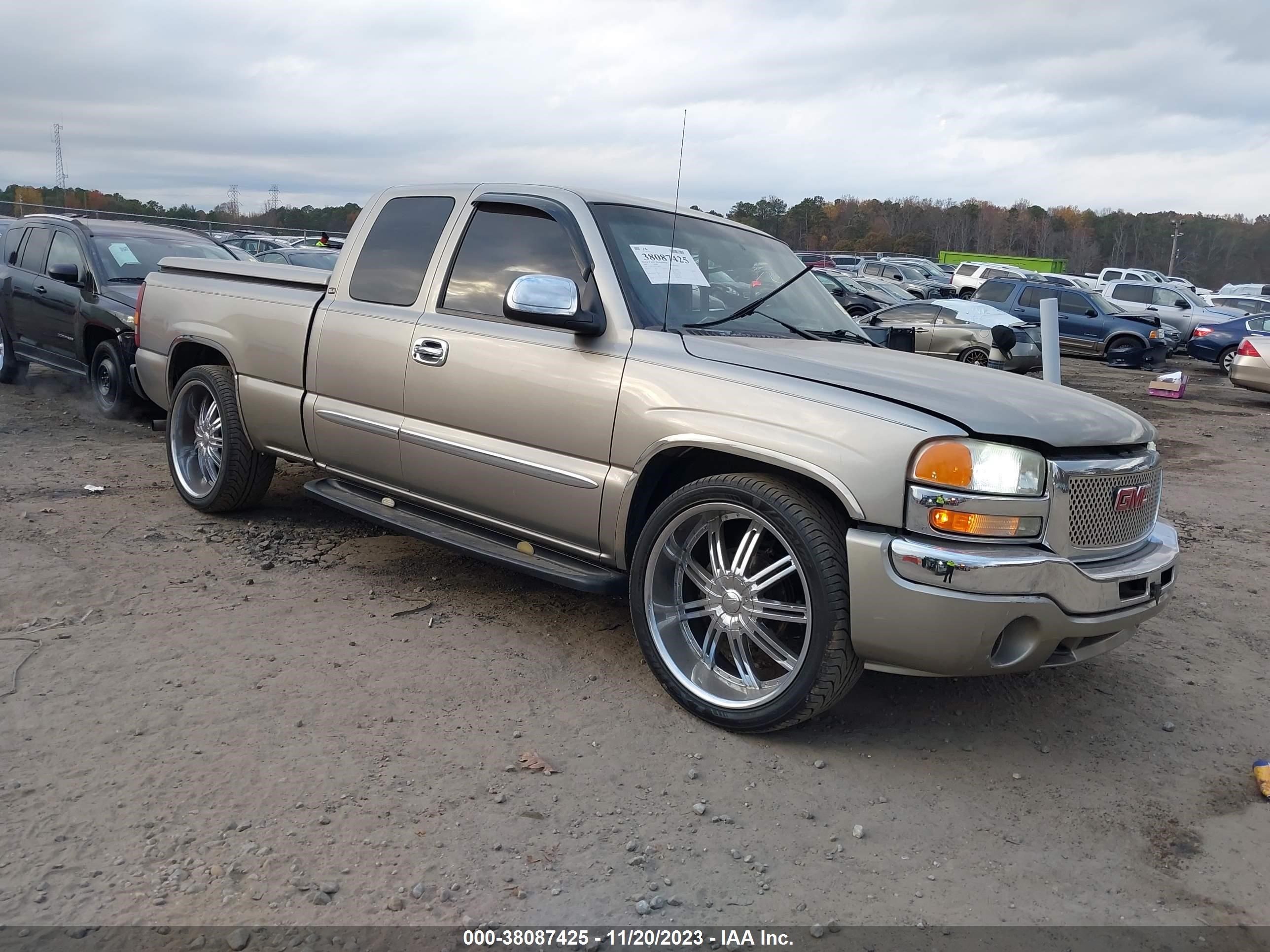 GMC SIERRA 2003 2gtec19v331143812