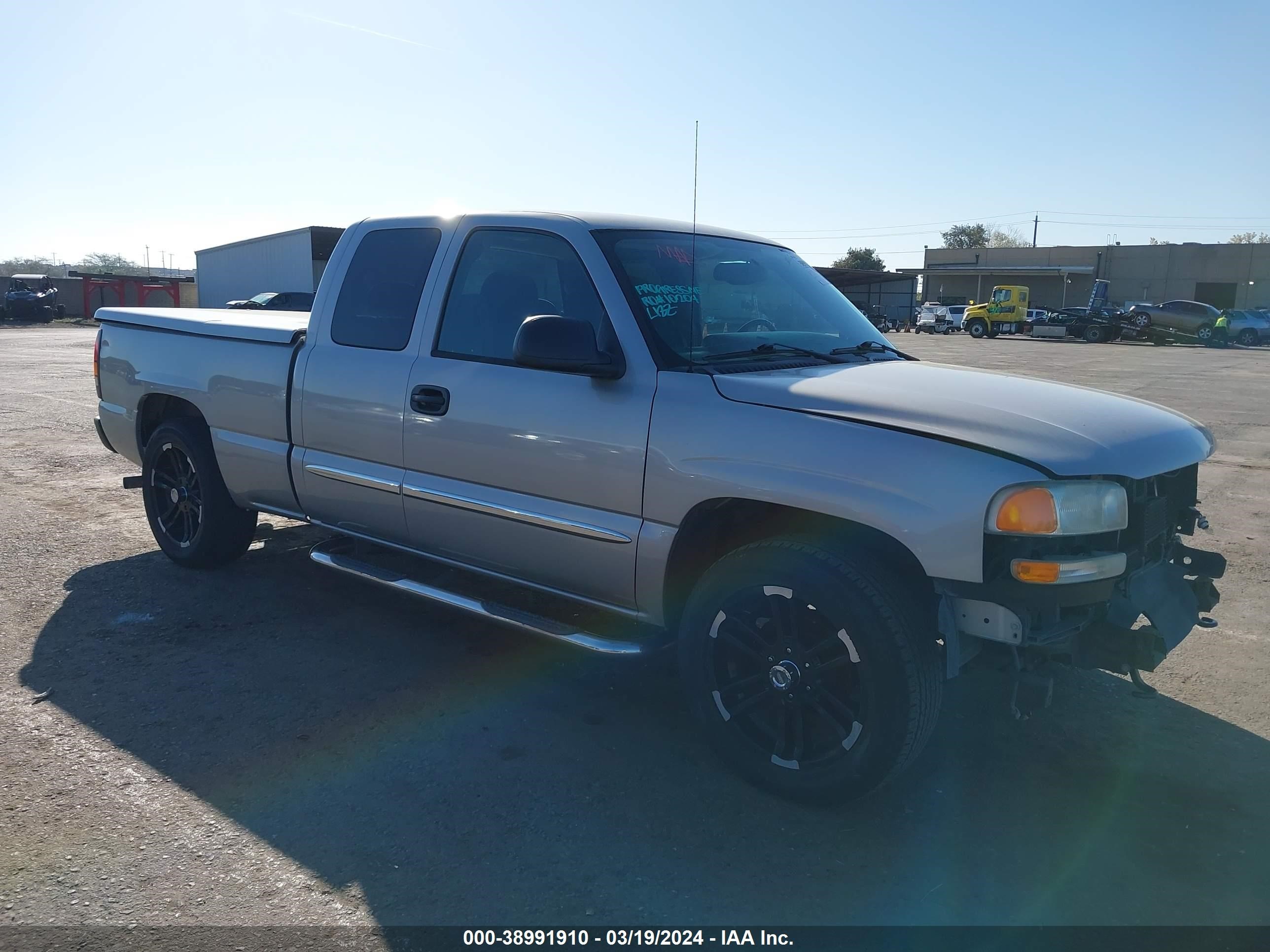 GMC SIERRA 2004 2gtec19v541128469