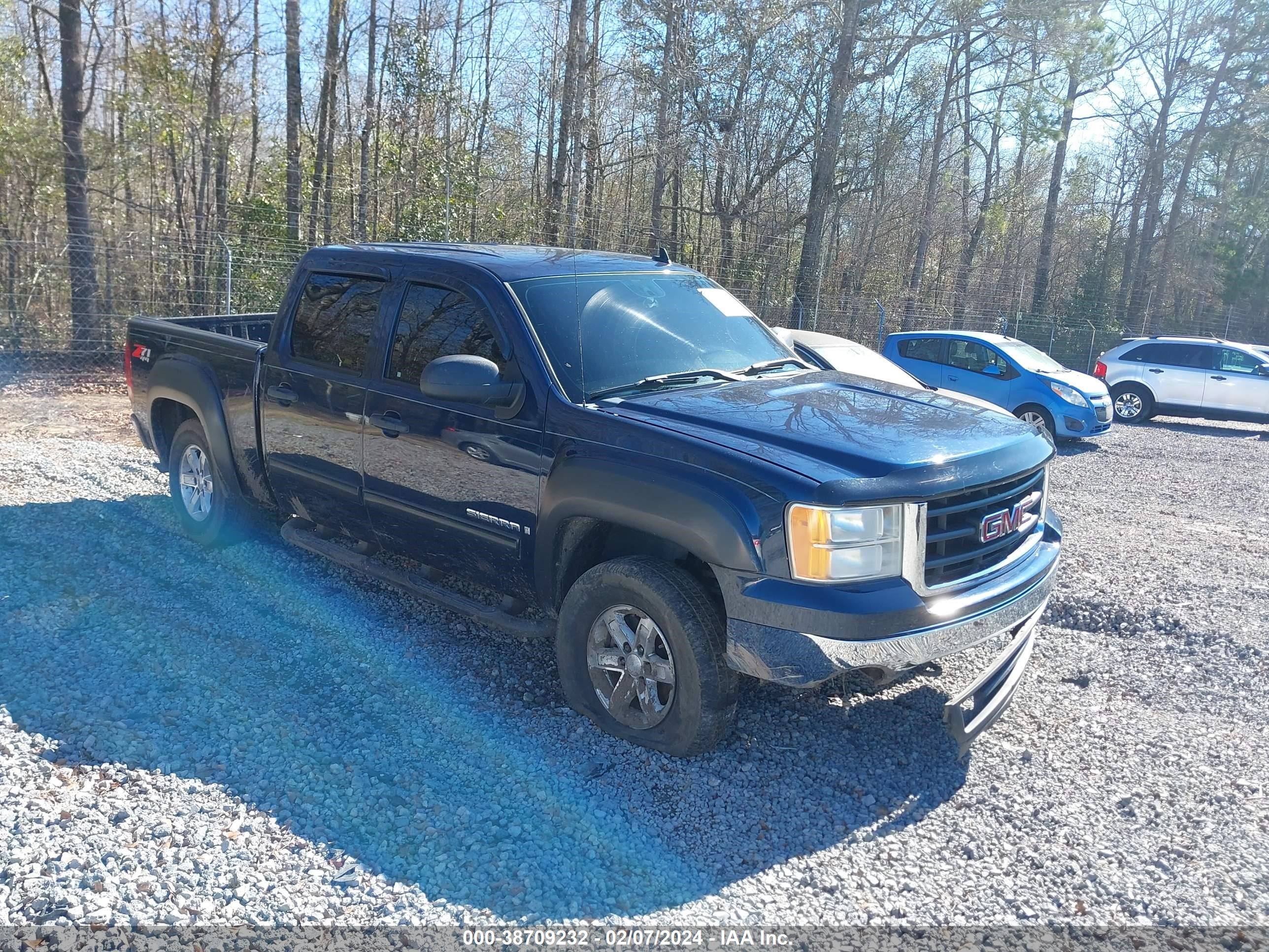 GMC SIERRA 2007 2gtek13m271714103