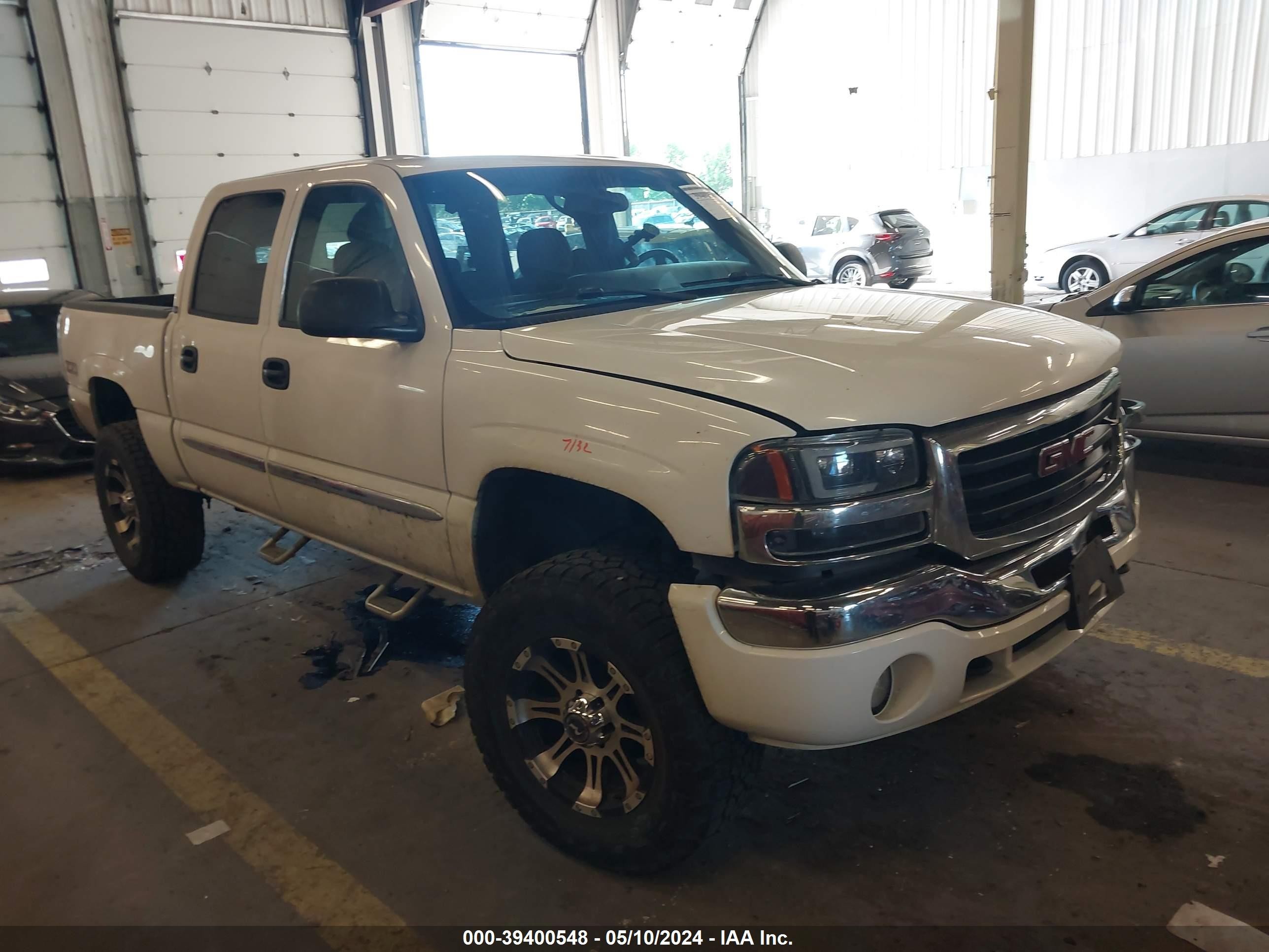 GMC SIERRA 2006 2gtek13t061102925