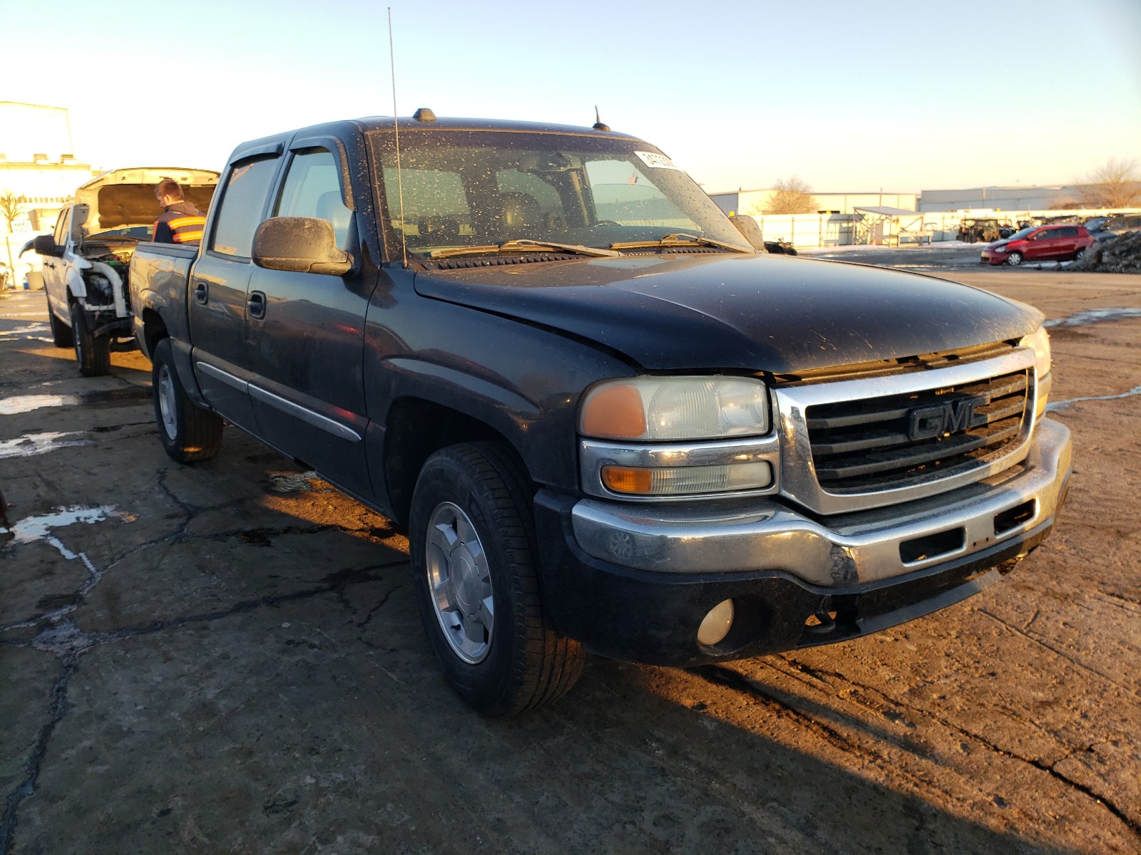 GMC NEW SIERRA 2004 2gtek13t141333913