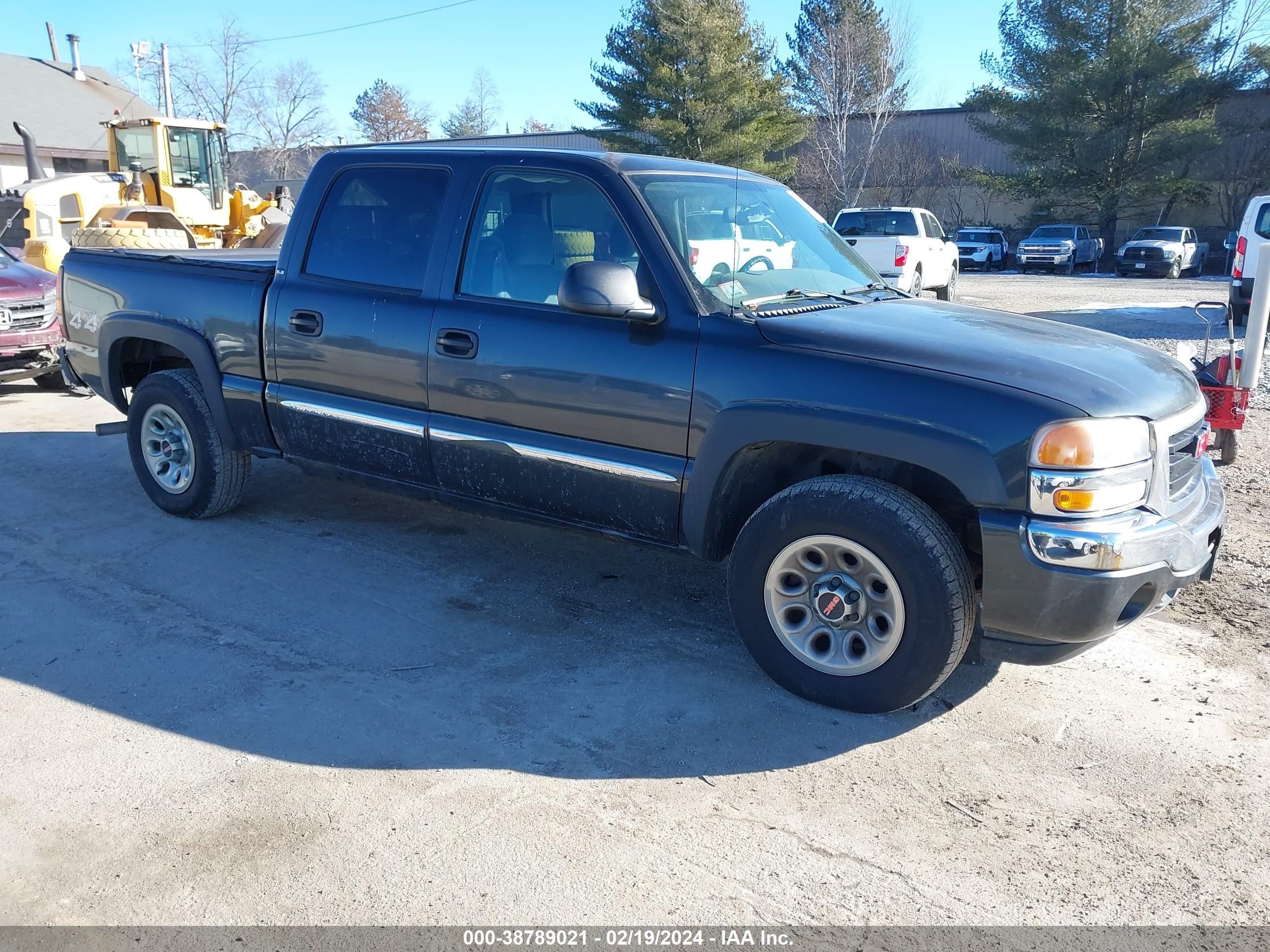 GMC SIERRA 2005 2gtek13t151204846