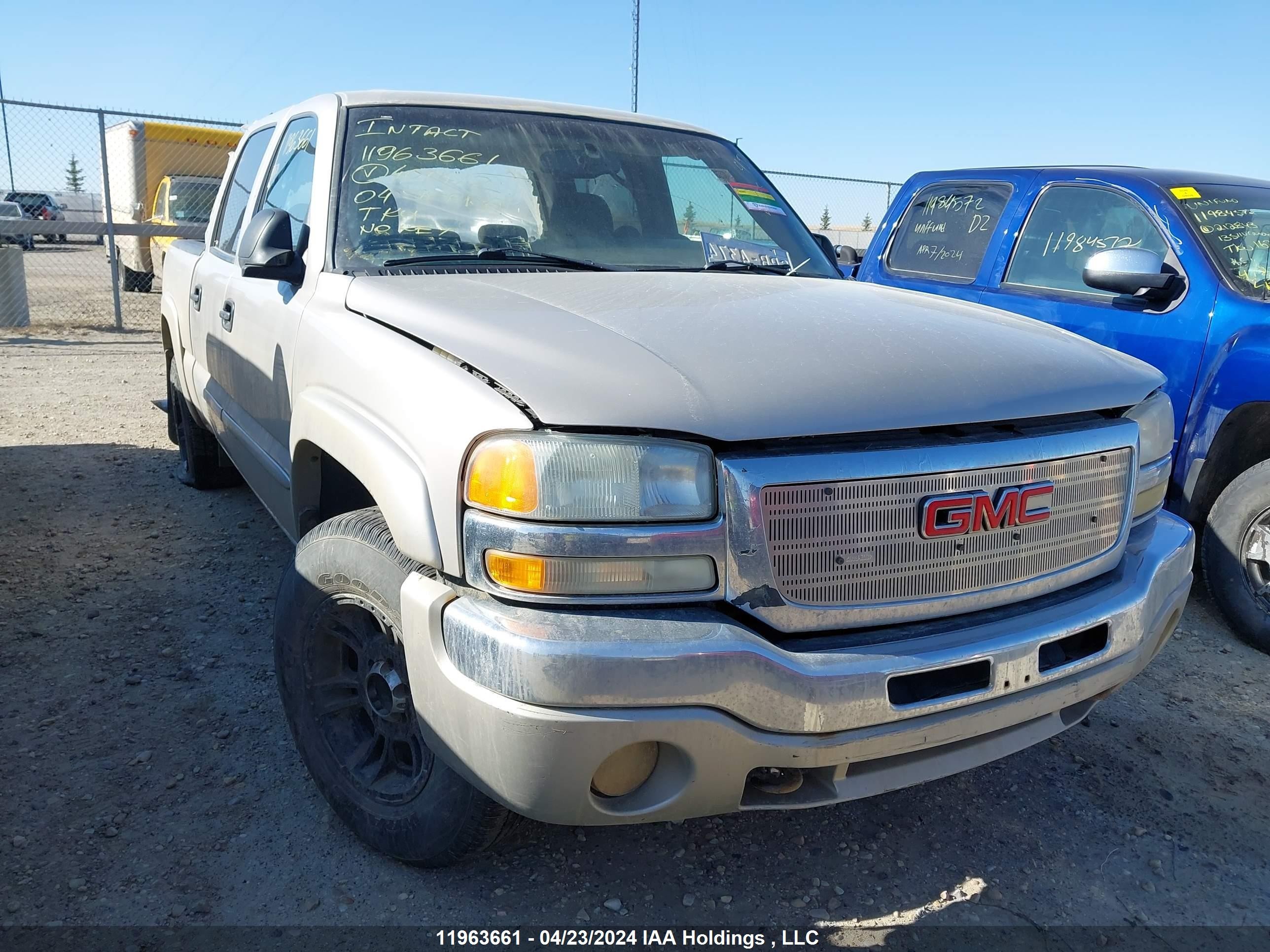 GMC SIERRA 2004 2gtek13t241401412