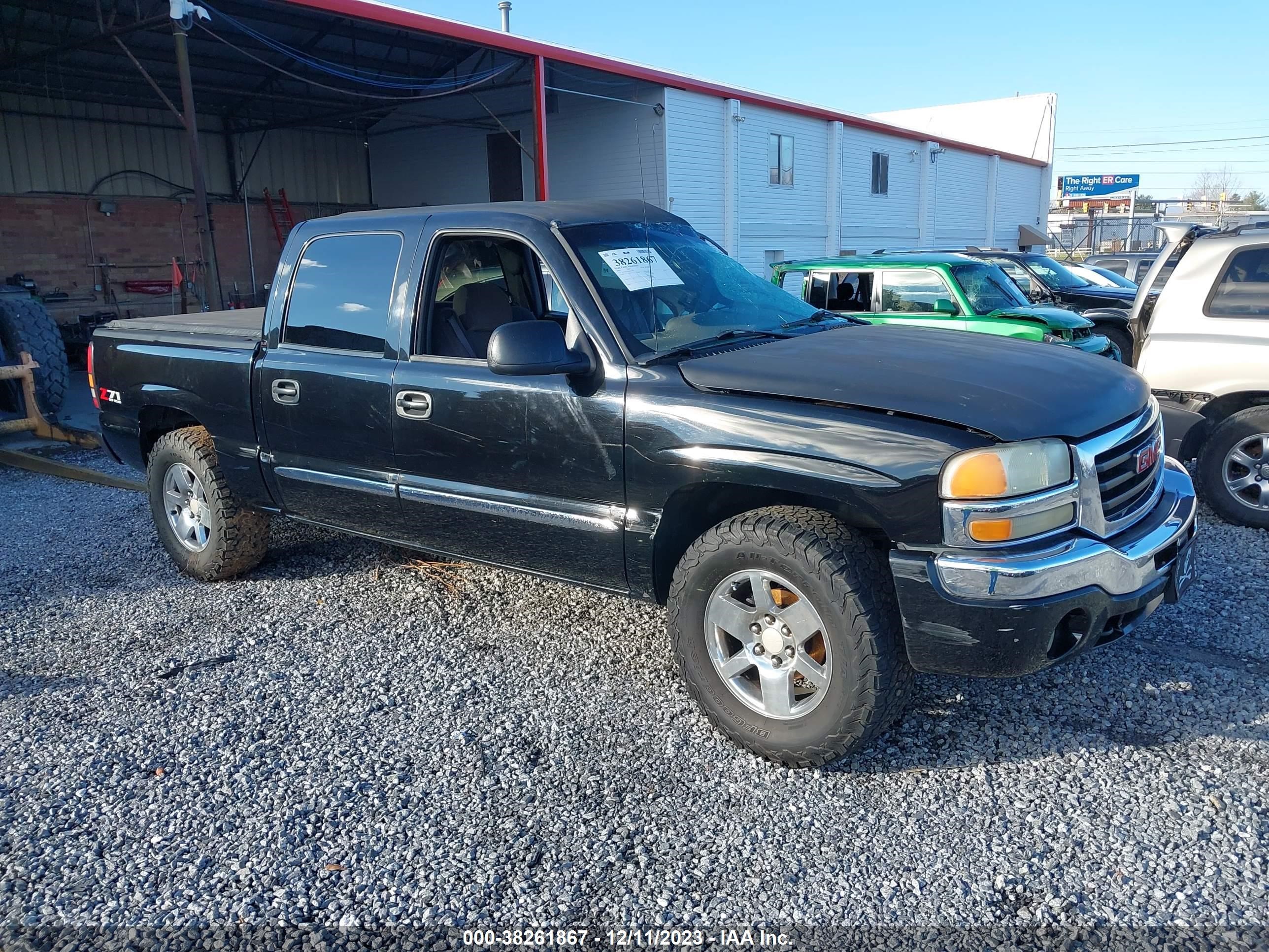 GMC SIERRA 2004 2gtek13t241432854