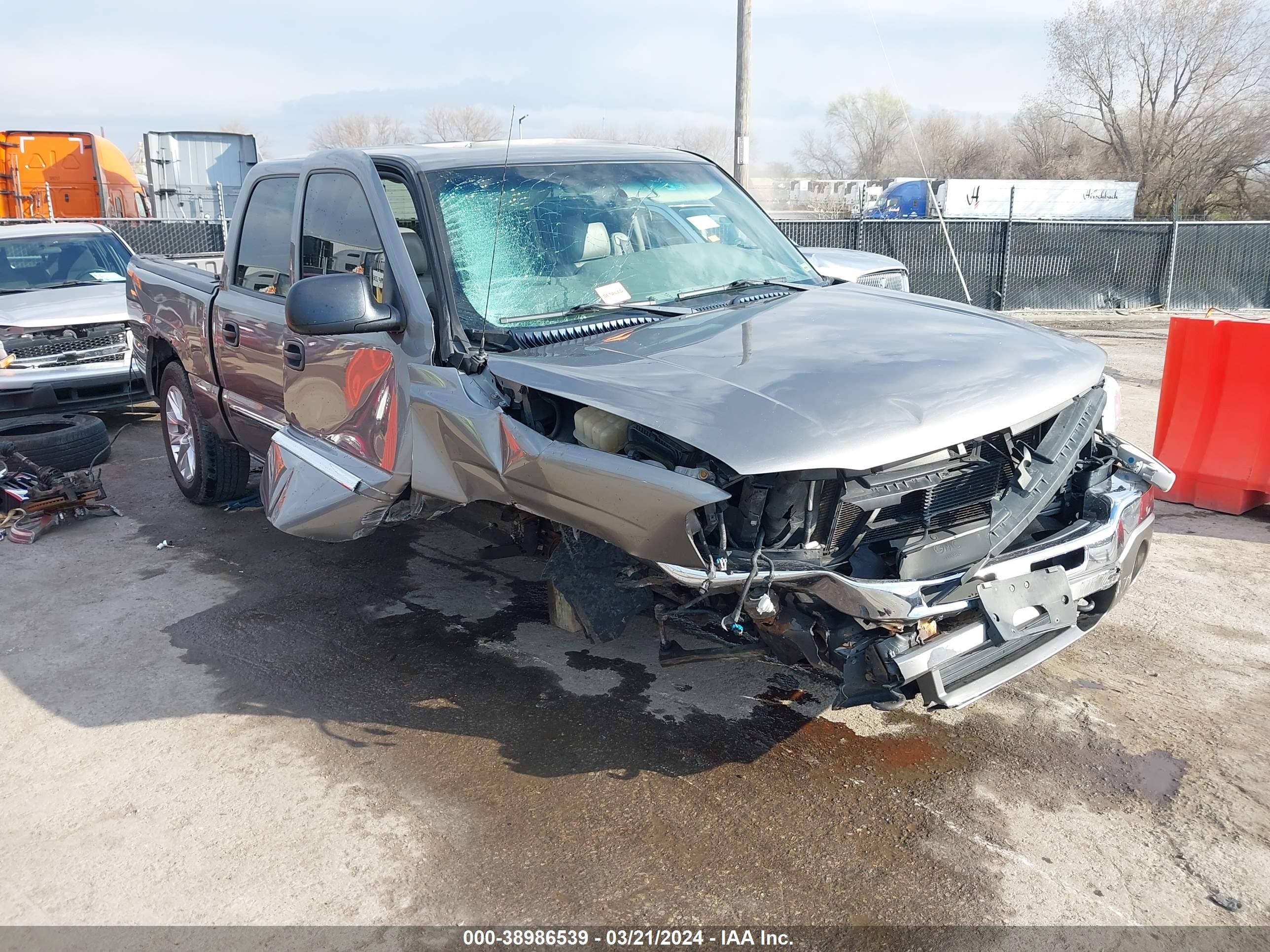 GMC SIERRA 2006 2gtek13t361252589