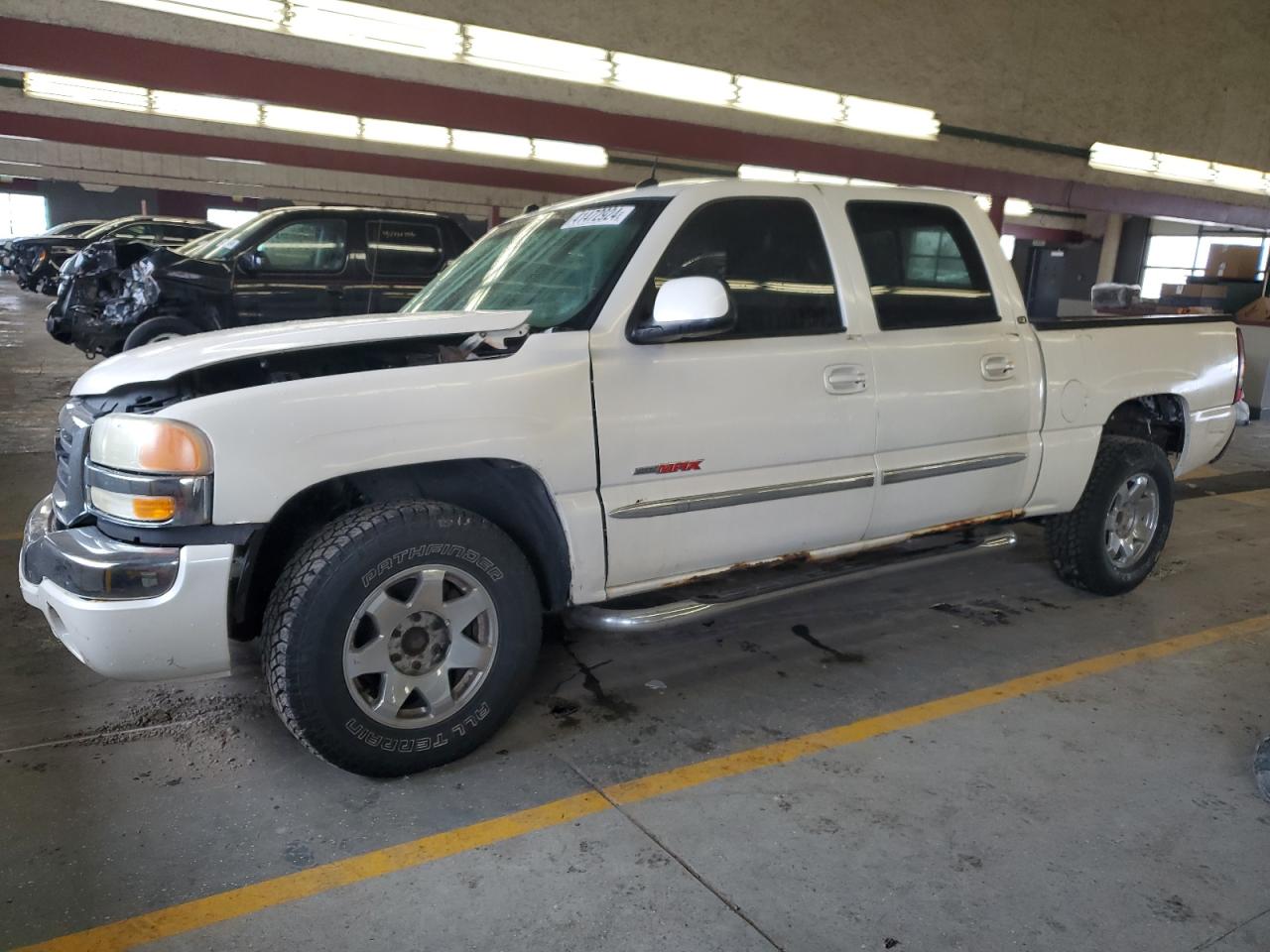 GMC SIERRA 2005 2gtek13t451353140