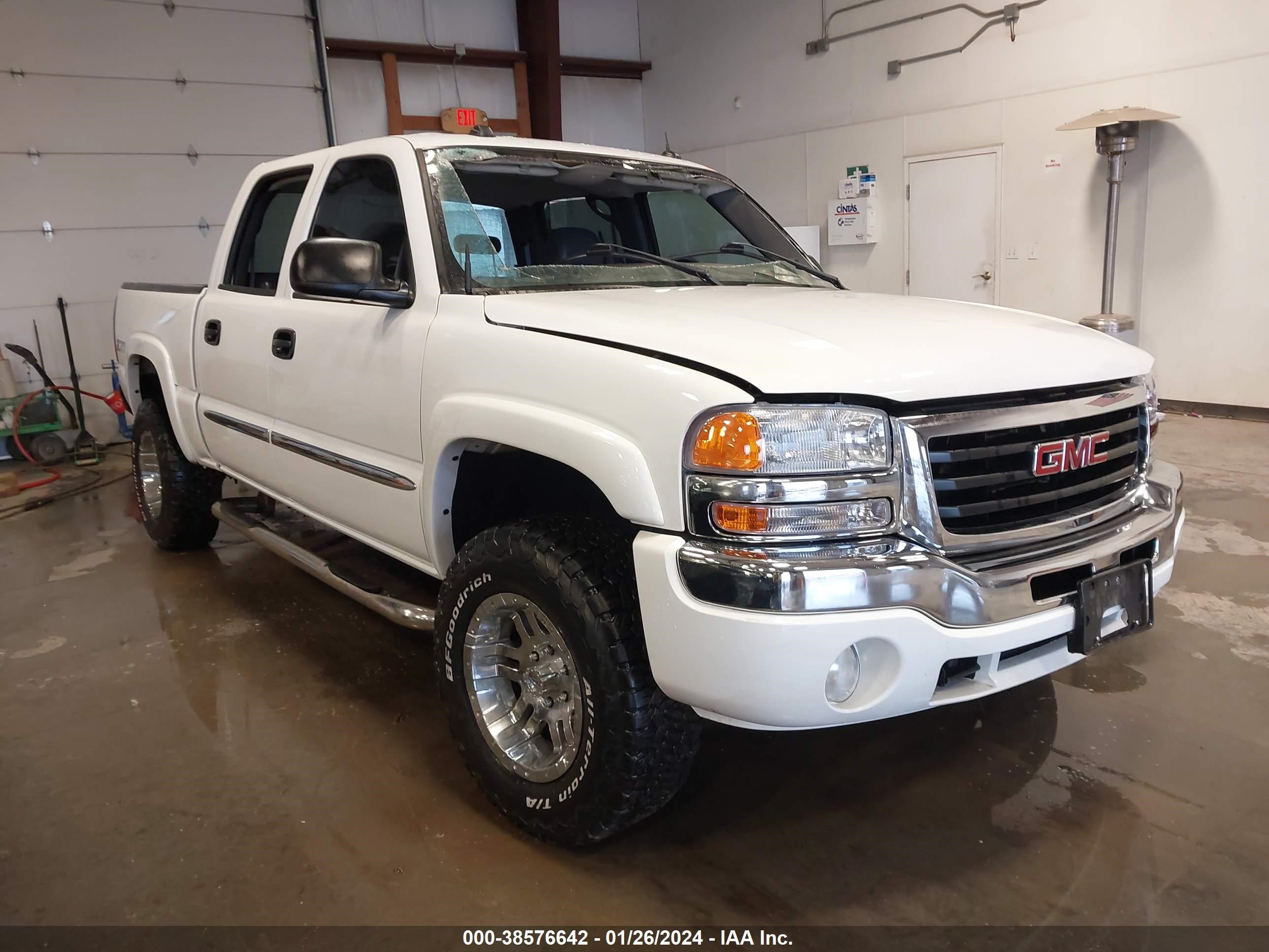 GMC SIERRA 2005 2gtek13t651379819