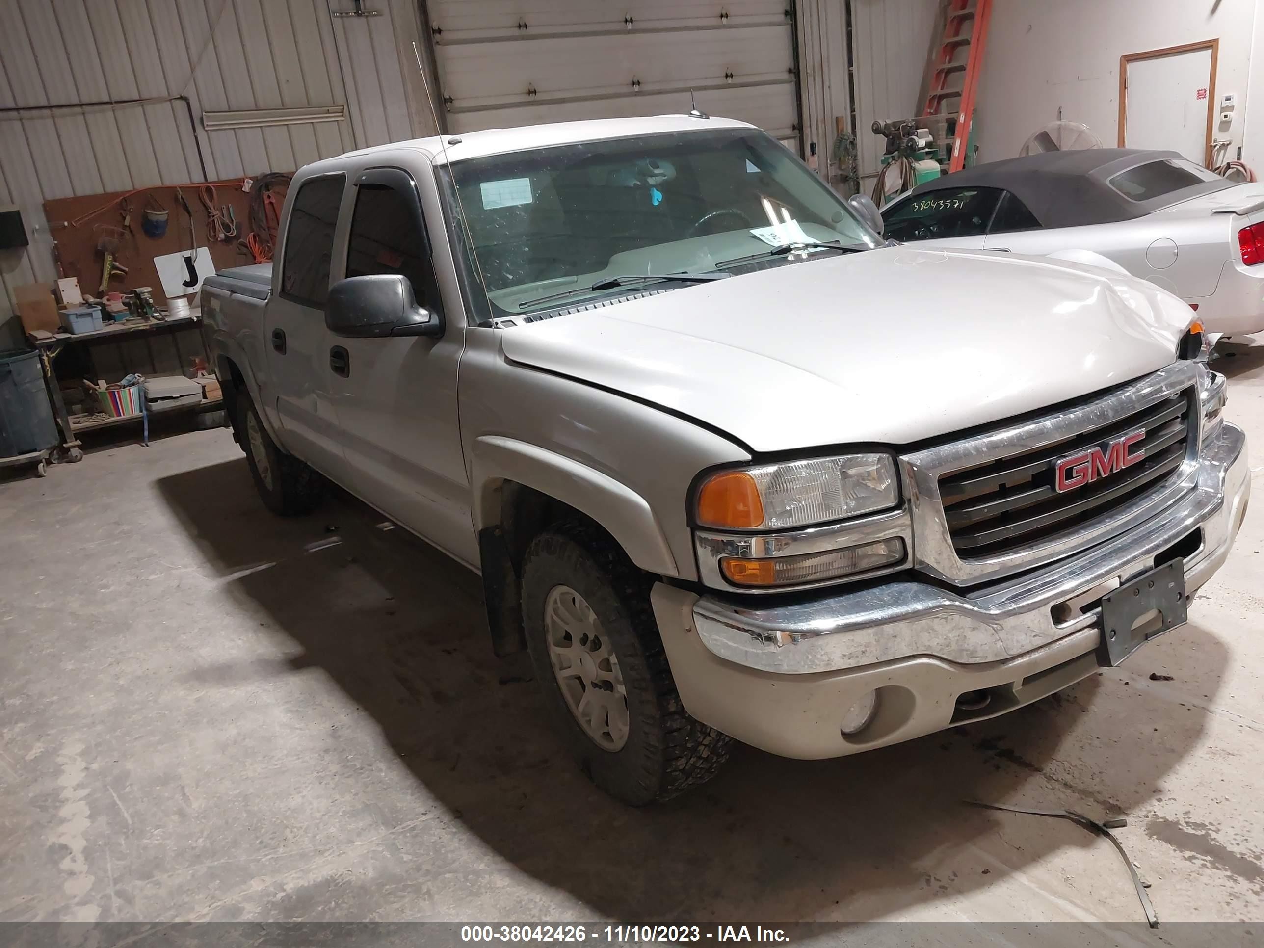 GMC SIERRA 2005 2gtek13t851114559