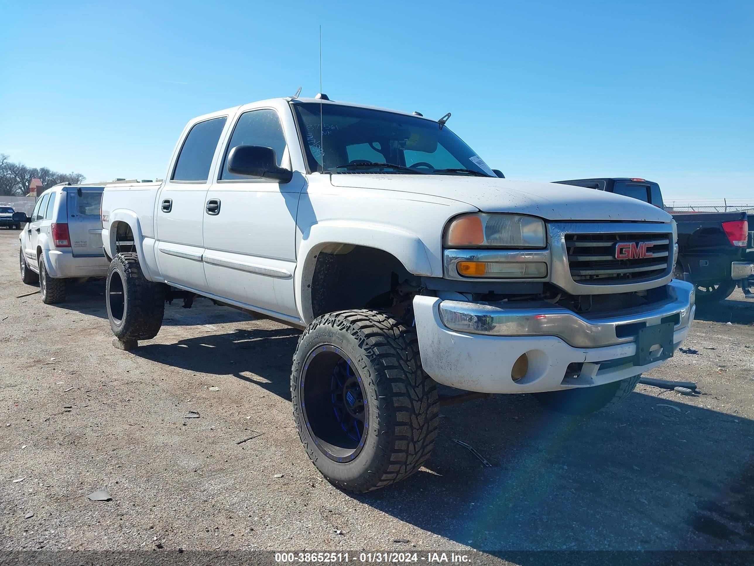 GMC SIERRA 2004 2gtek13tx41371561