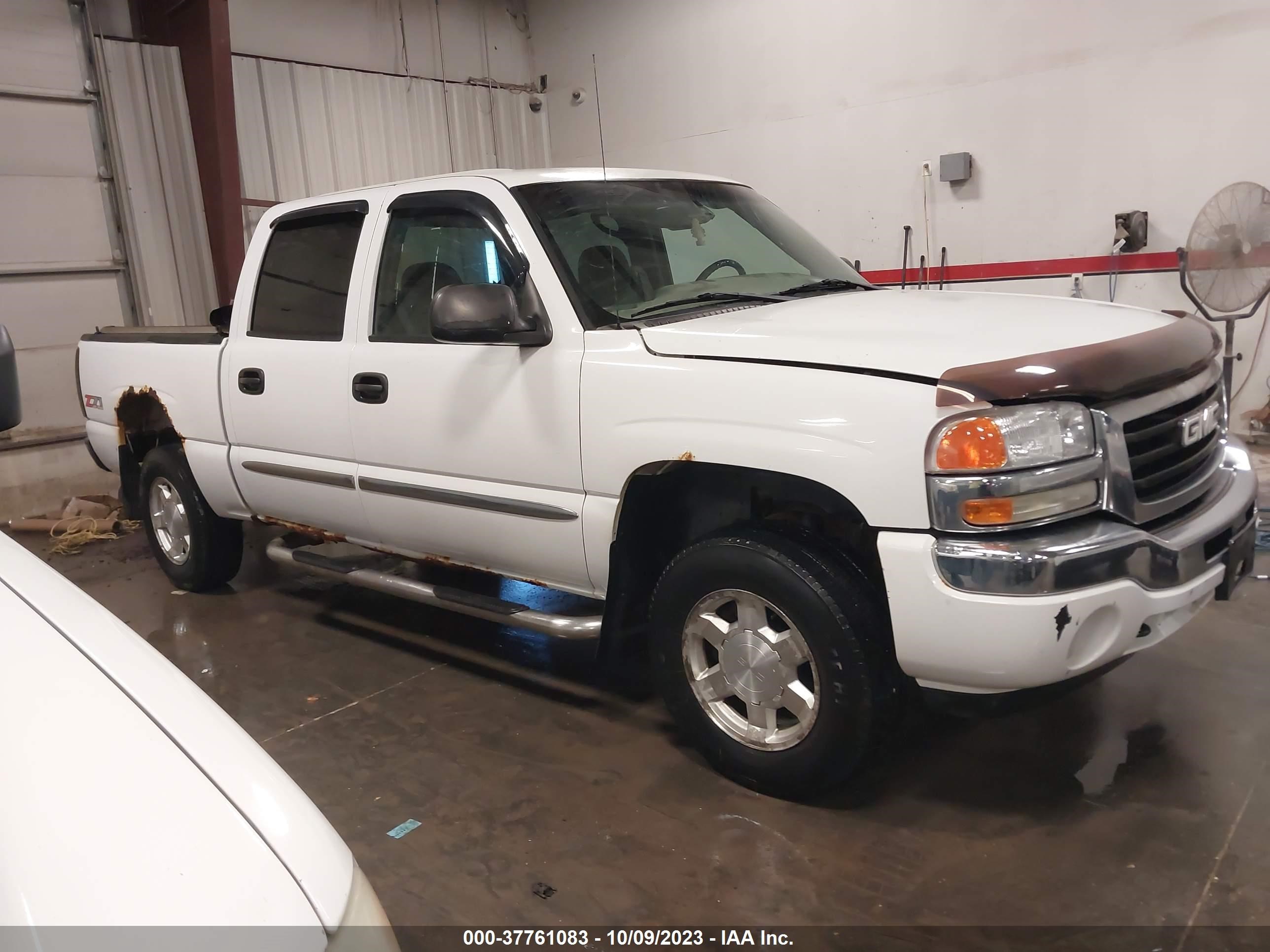 GMC SIERRA 2006 2gtek13z961306353