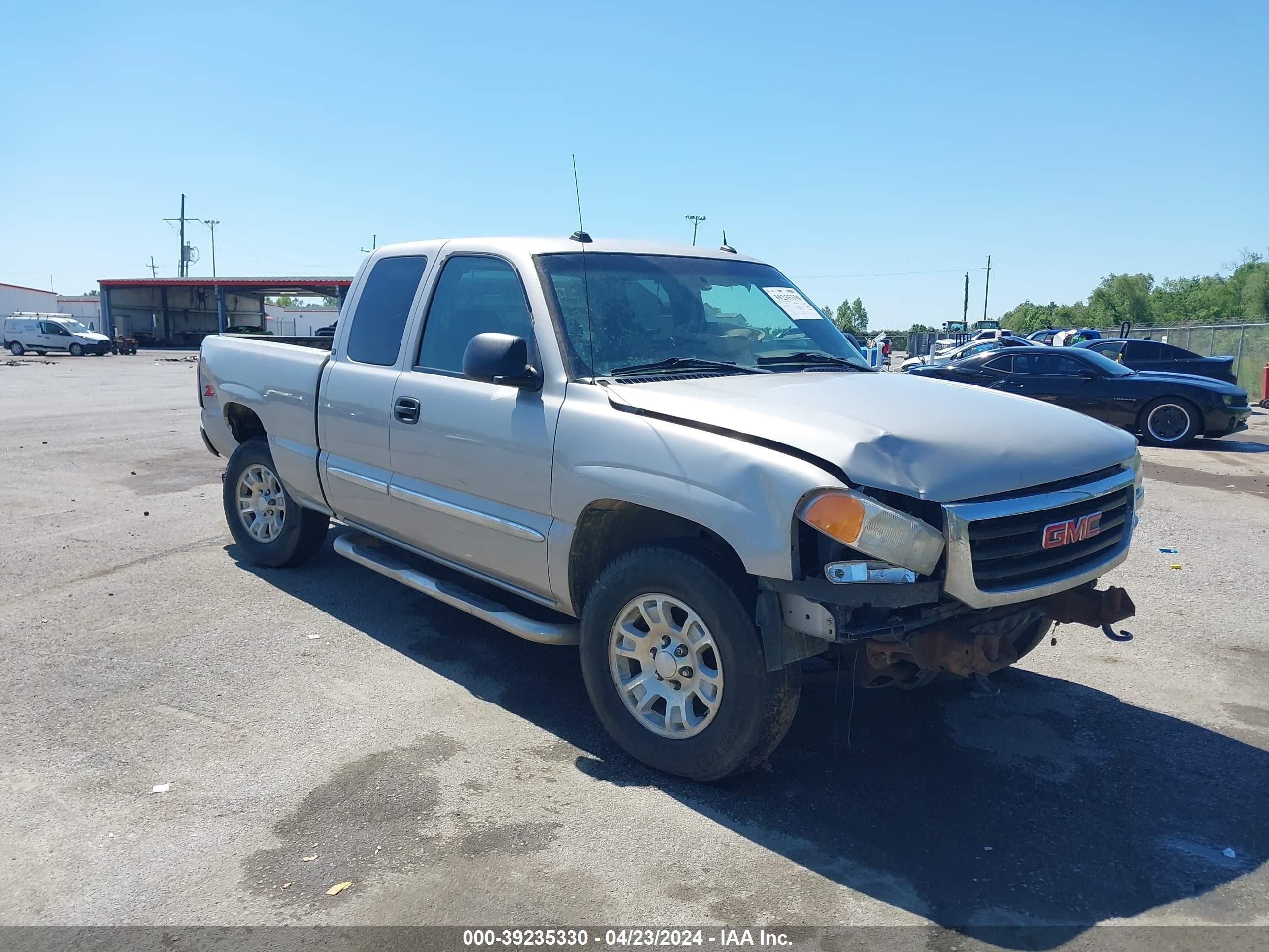 GMC SIERRA 2005 2gtek19b151271039