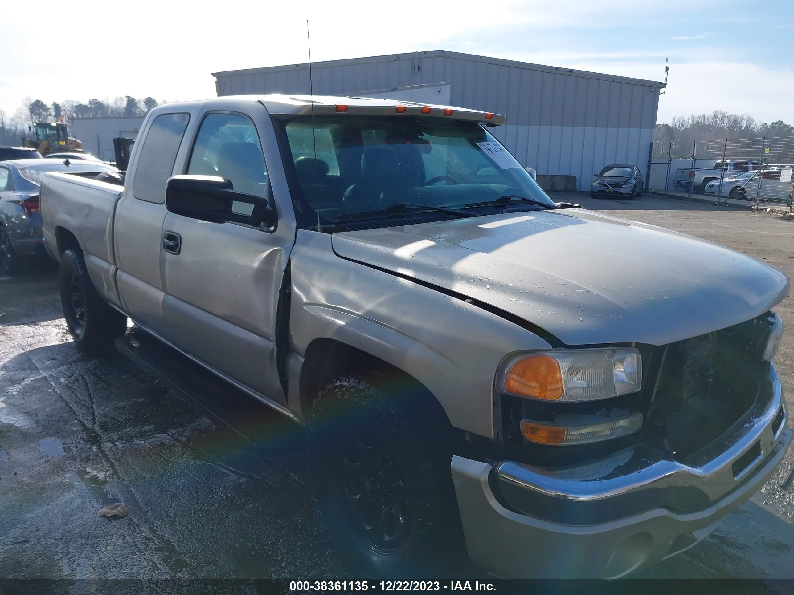 GMC SIERRA 2005 2gtek19bx51306550