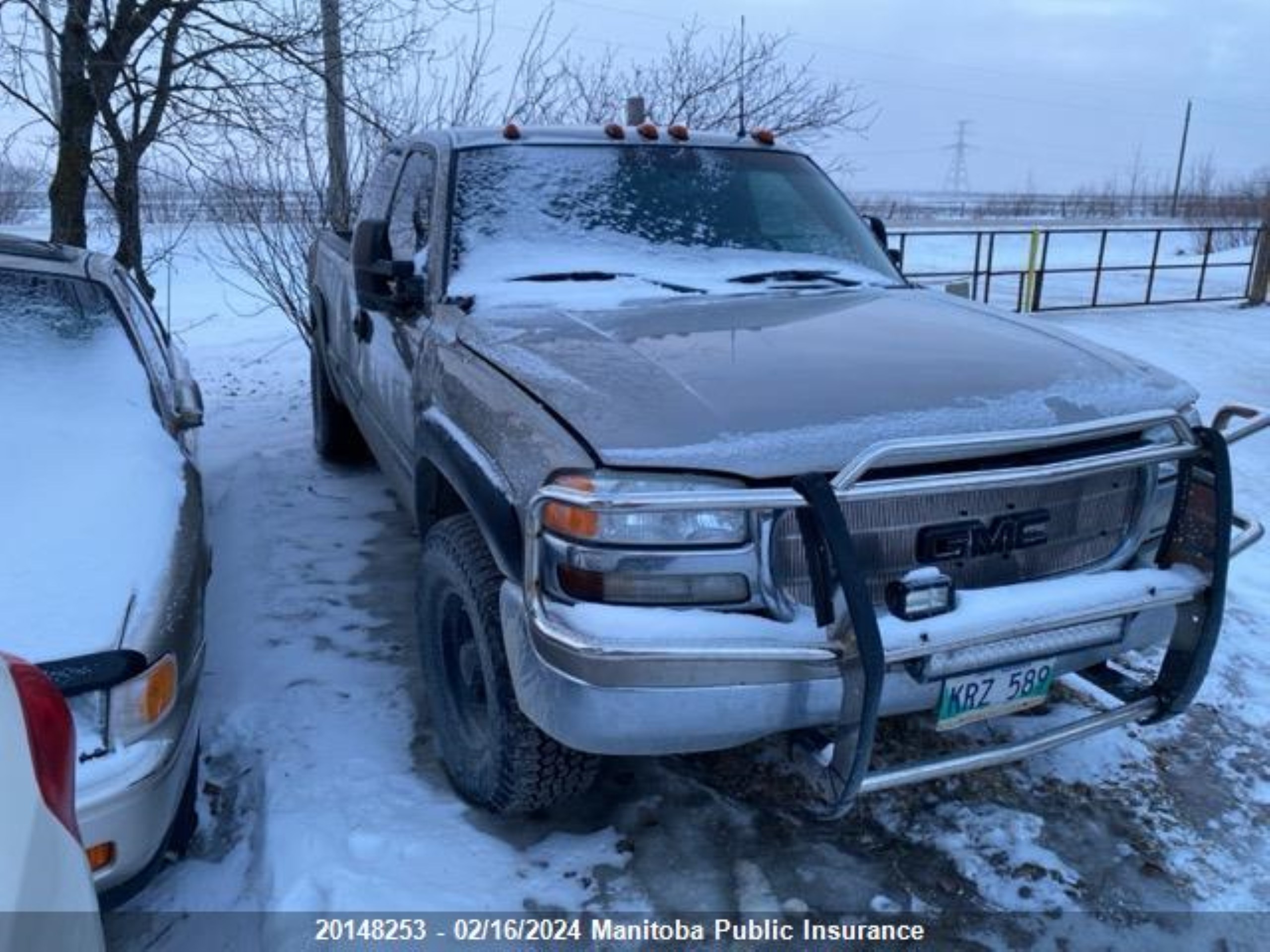 GMC NULL 2001 2gtek19t711173023