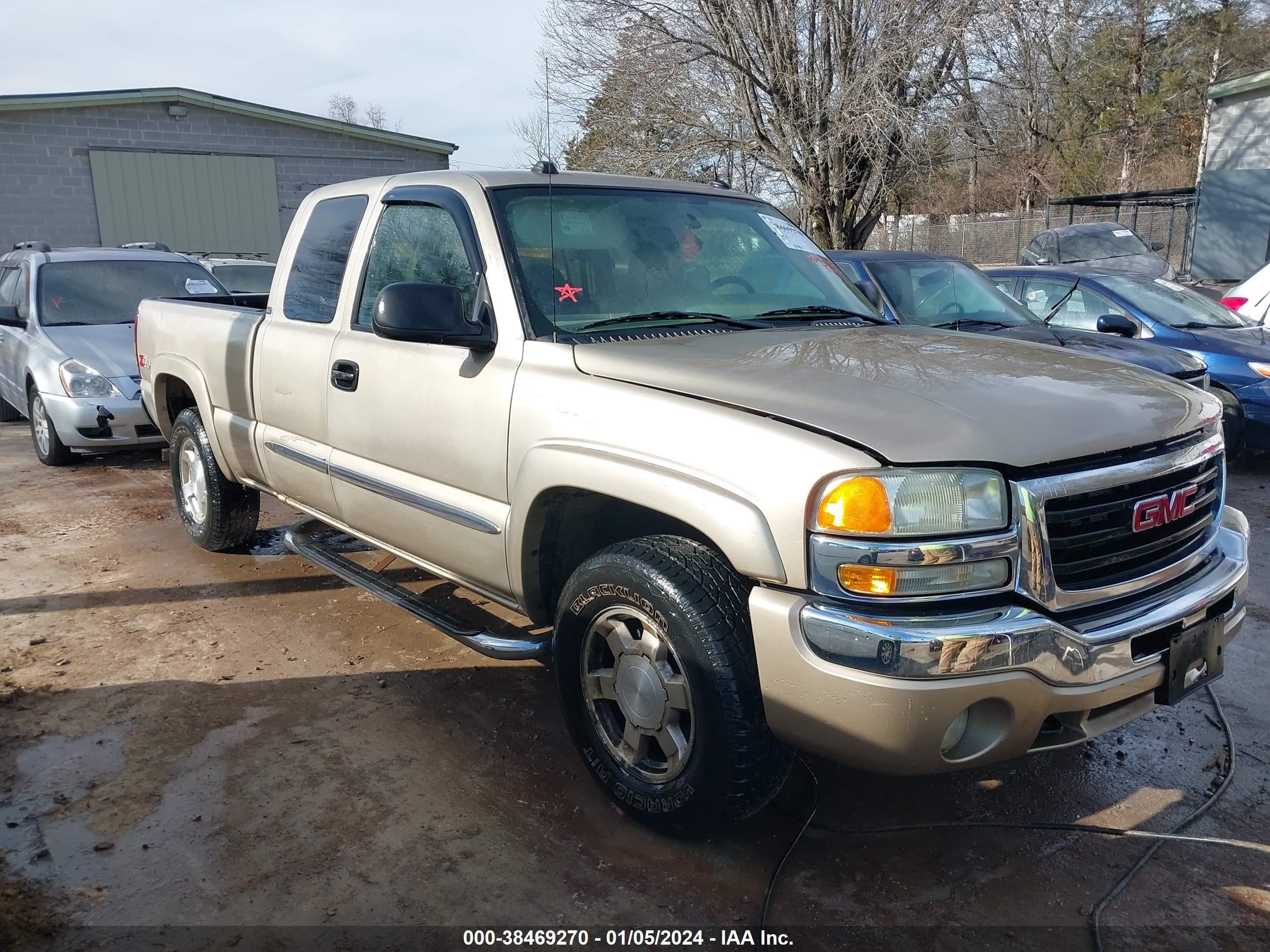 GMC SIERRA 2004 2gtek19t741256102