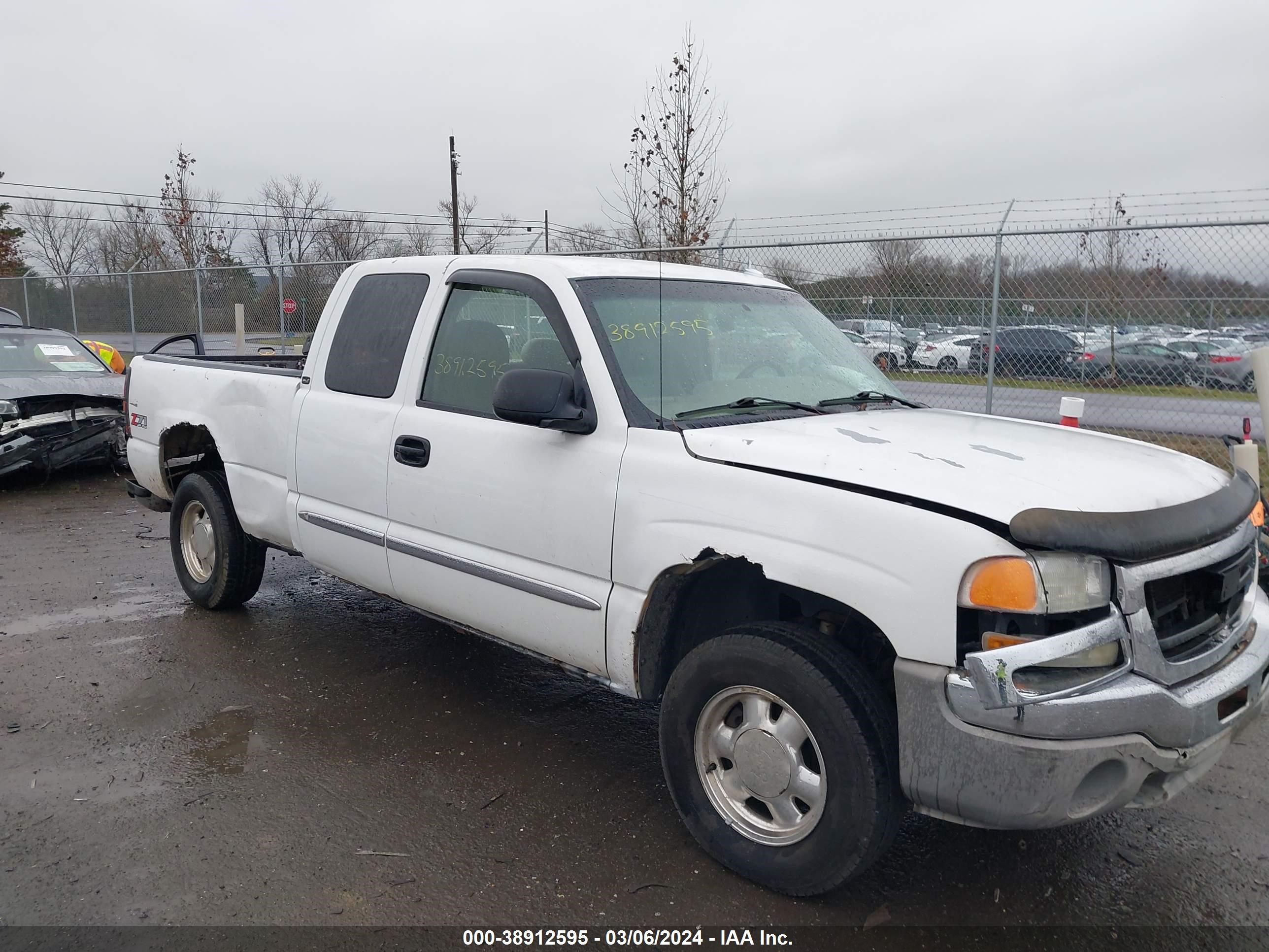 GMC SIERRA 2003 2gtek19t831385609