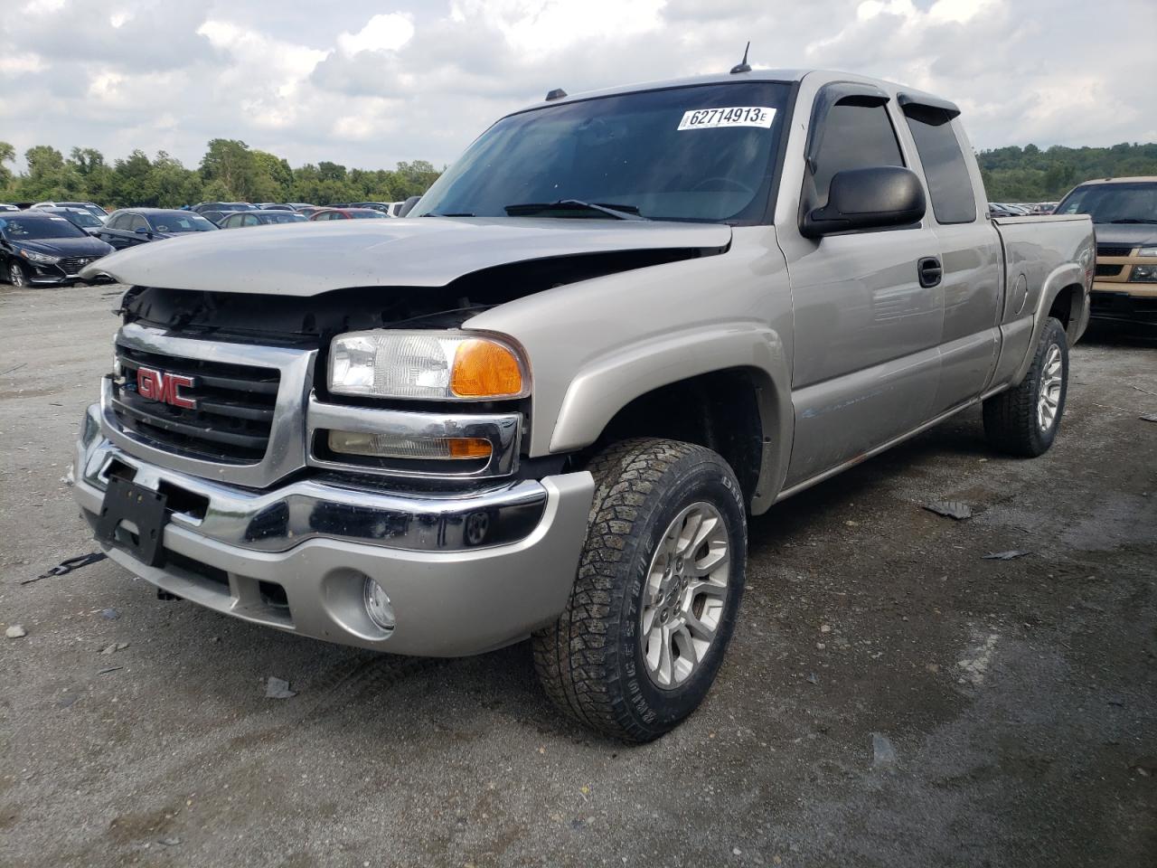 GMC SIERRA 2004 2gtek19t841215803