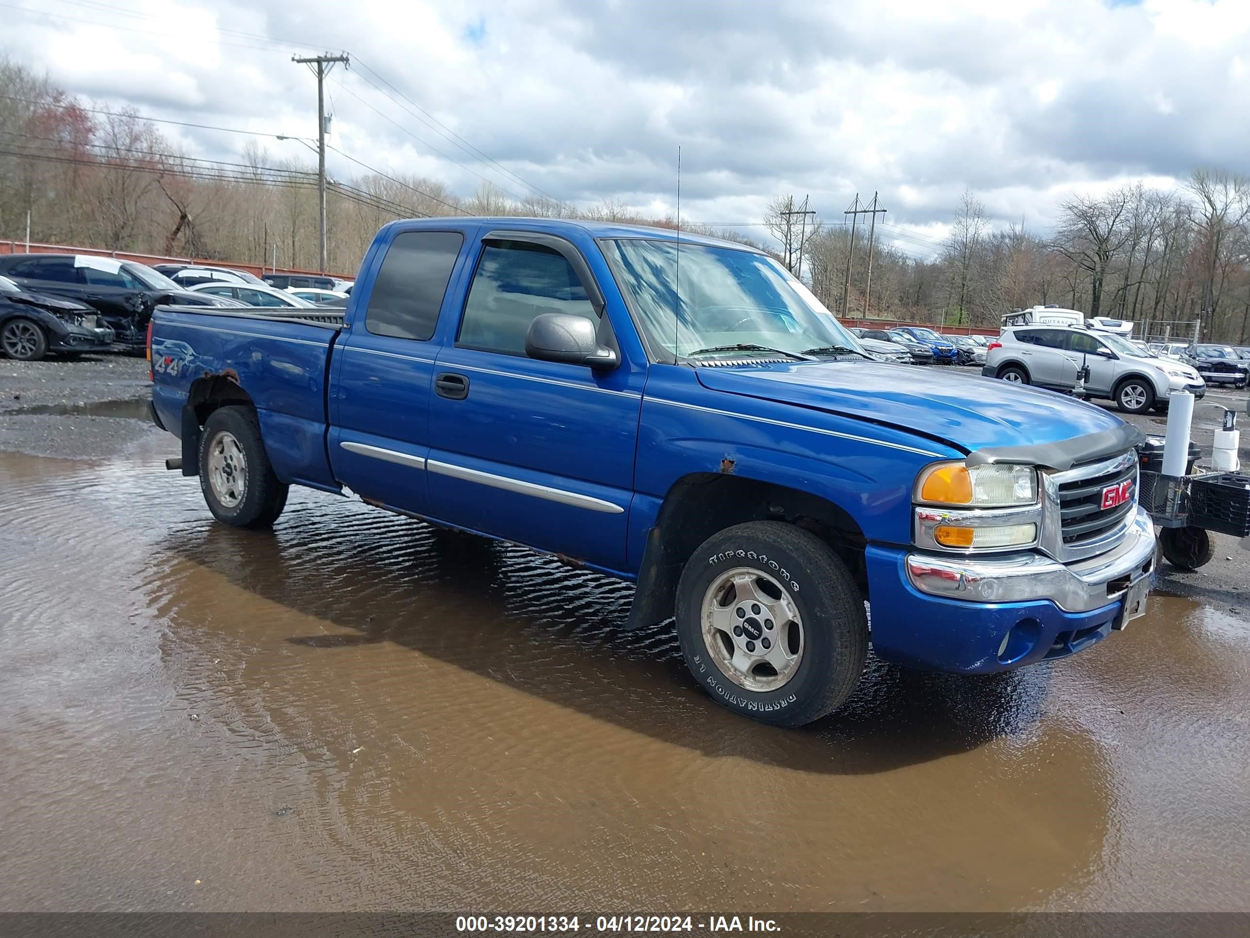 GMC SIERRA 2004 2gtek19v341106487