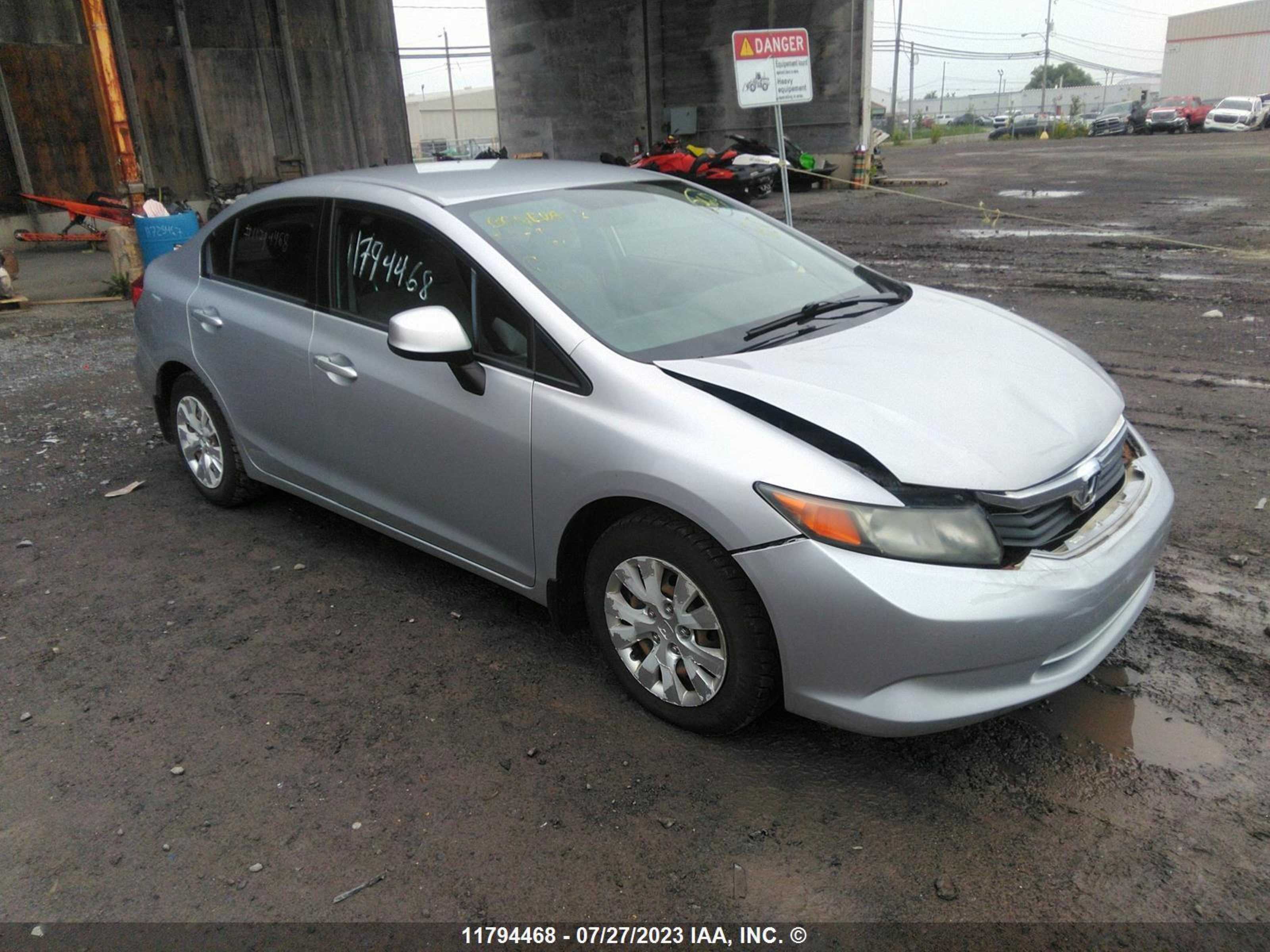 HONDA CIVIC 2012 2hgfb2e43ch031286