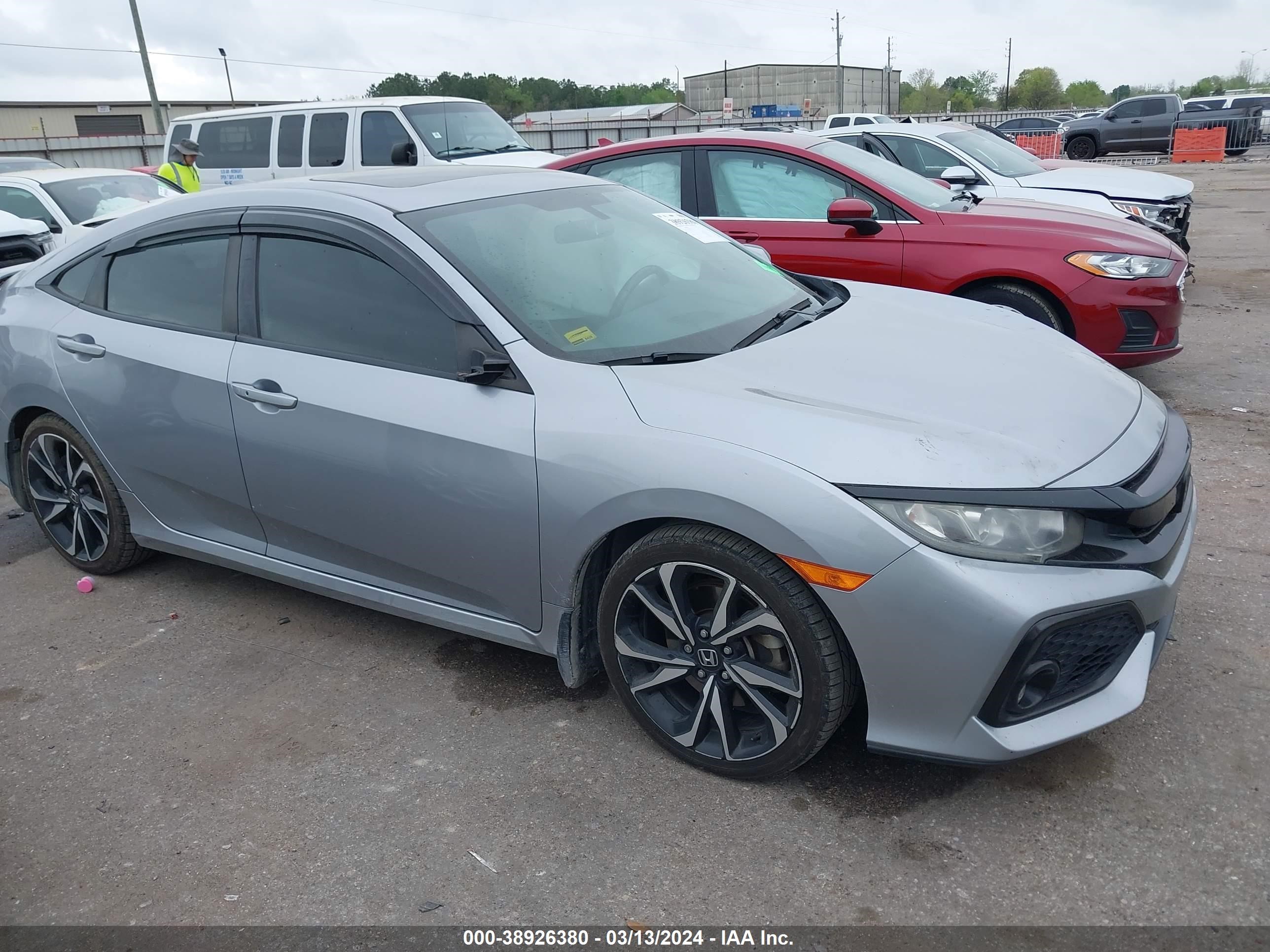 HONDA CIVIC 2019 2hgfc1e58kh701011