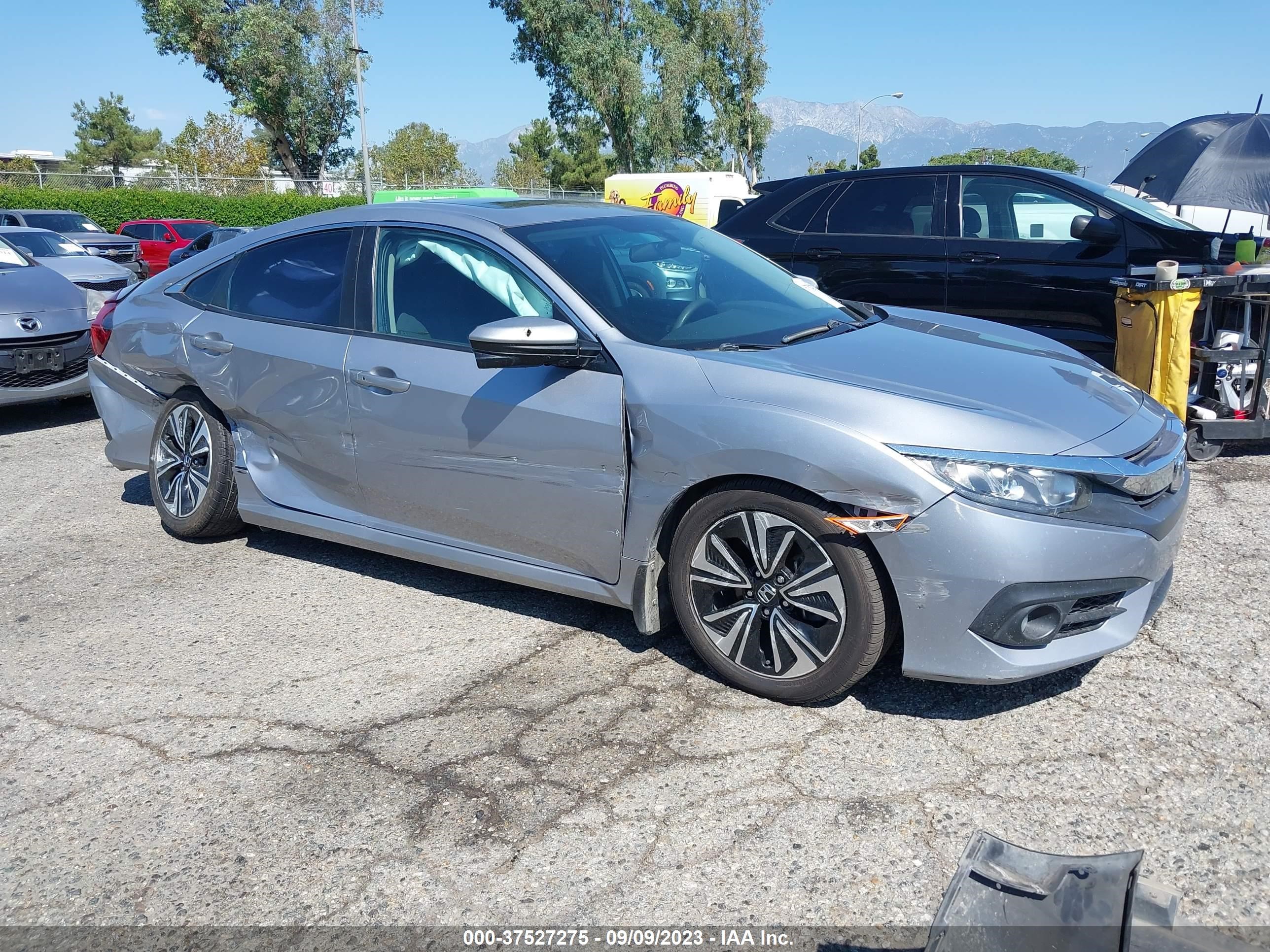 HONDA CIVIC 2017 2hgfc1f3xhh634451