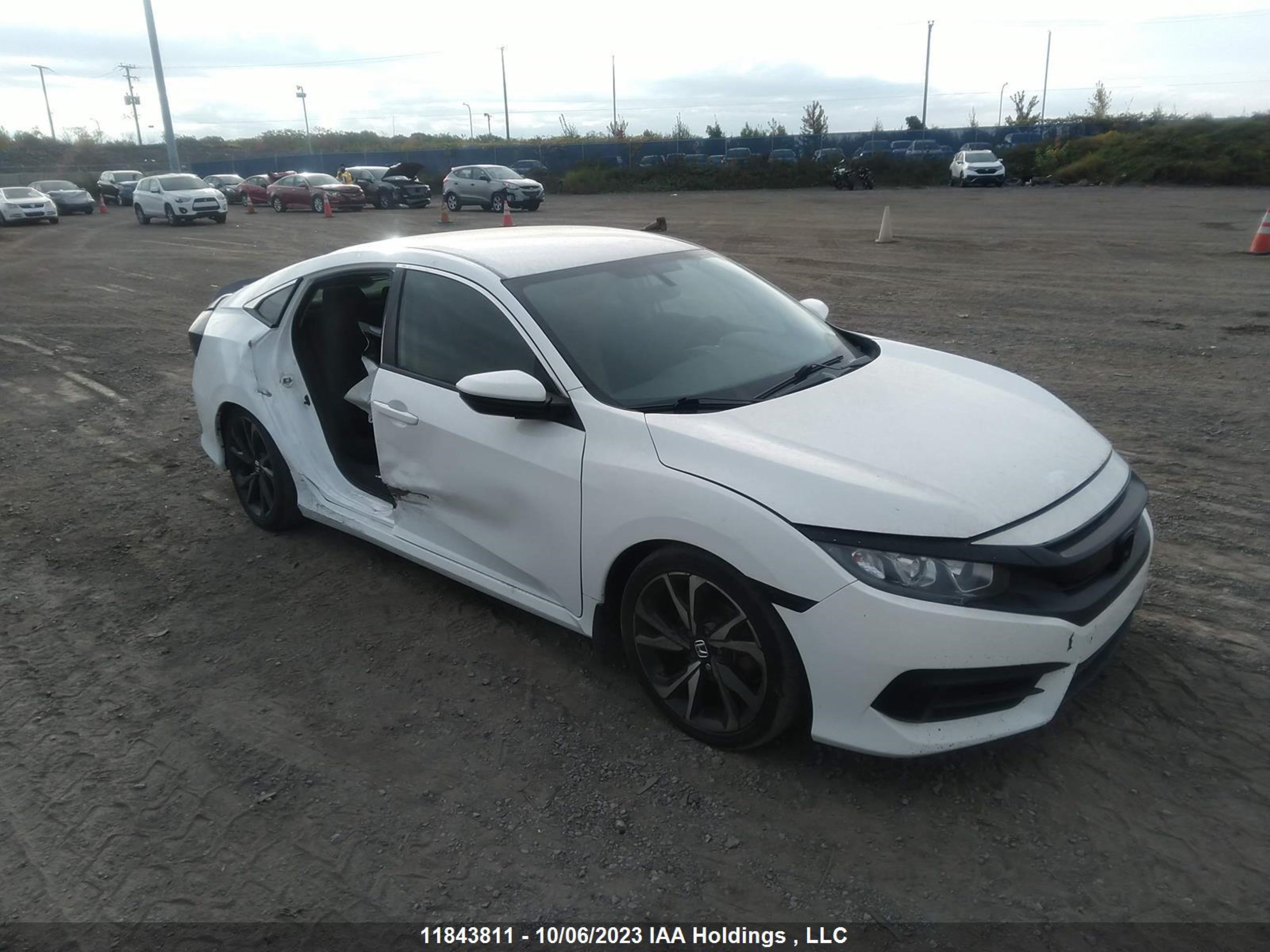 HONDA CIVIC 2018 2hgfc2e52jh000789